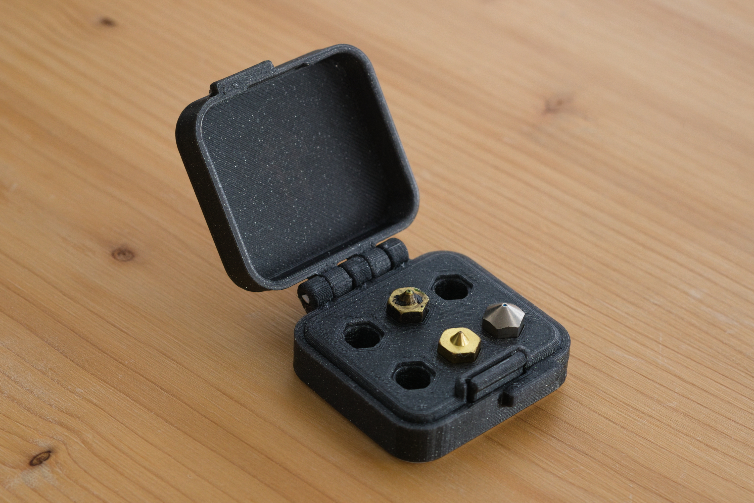 Nozzle Box (for 6 pcs. E3D V6)