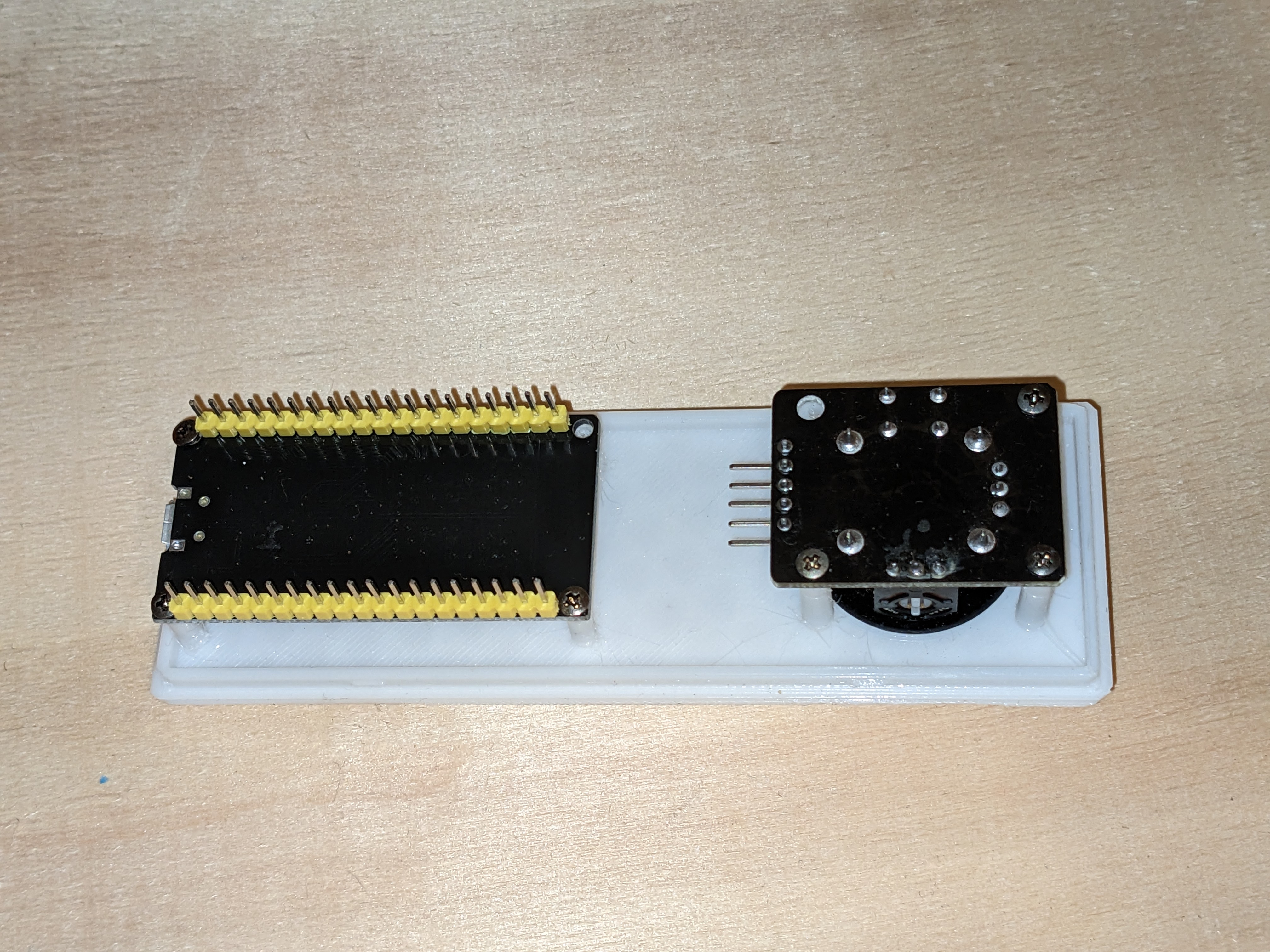 Joystick snapfit case — miniatura 2