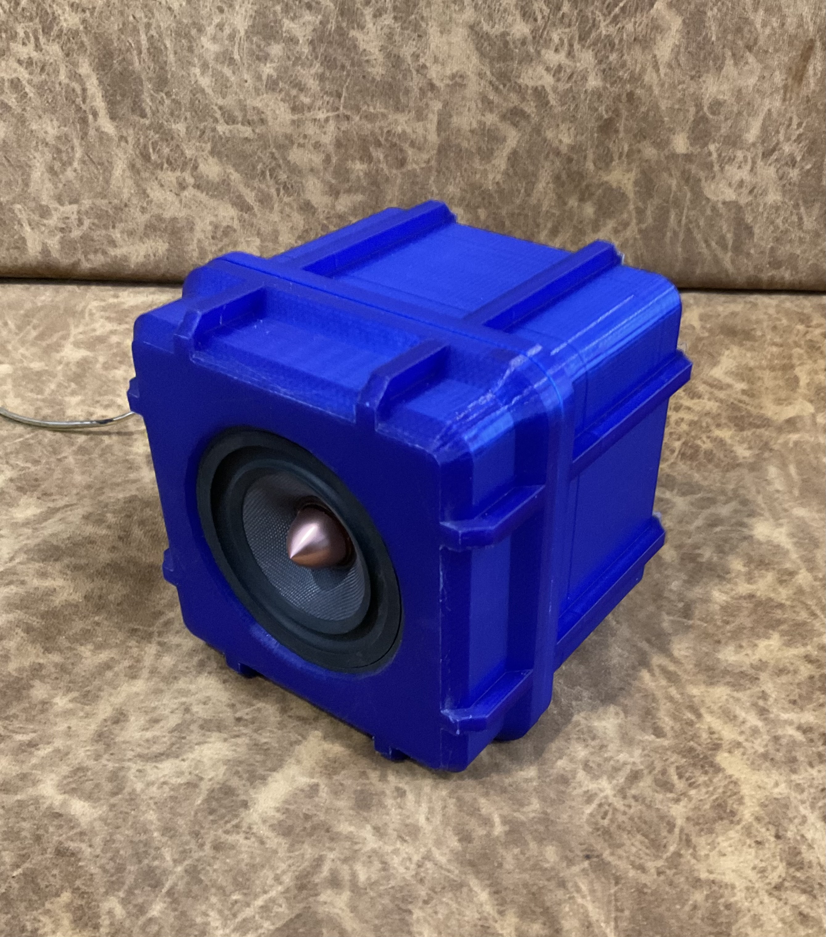 Parametrizable Speaker Box — miniatura 2