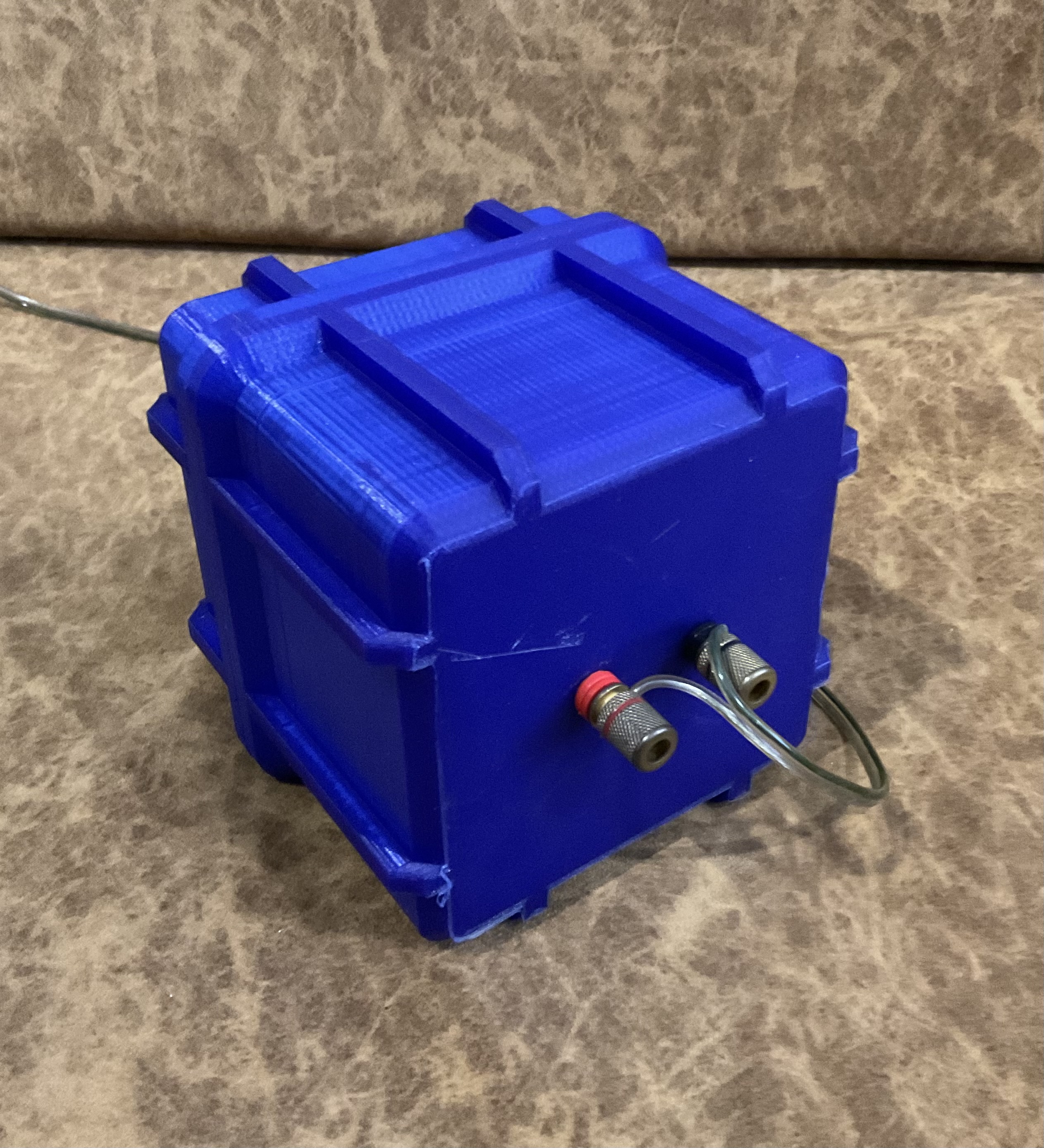 Parametrizable Speaker Box — miniatura 3