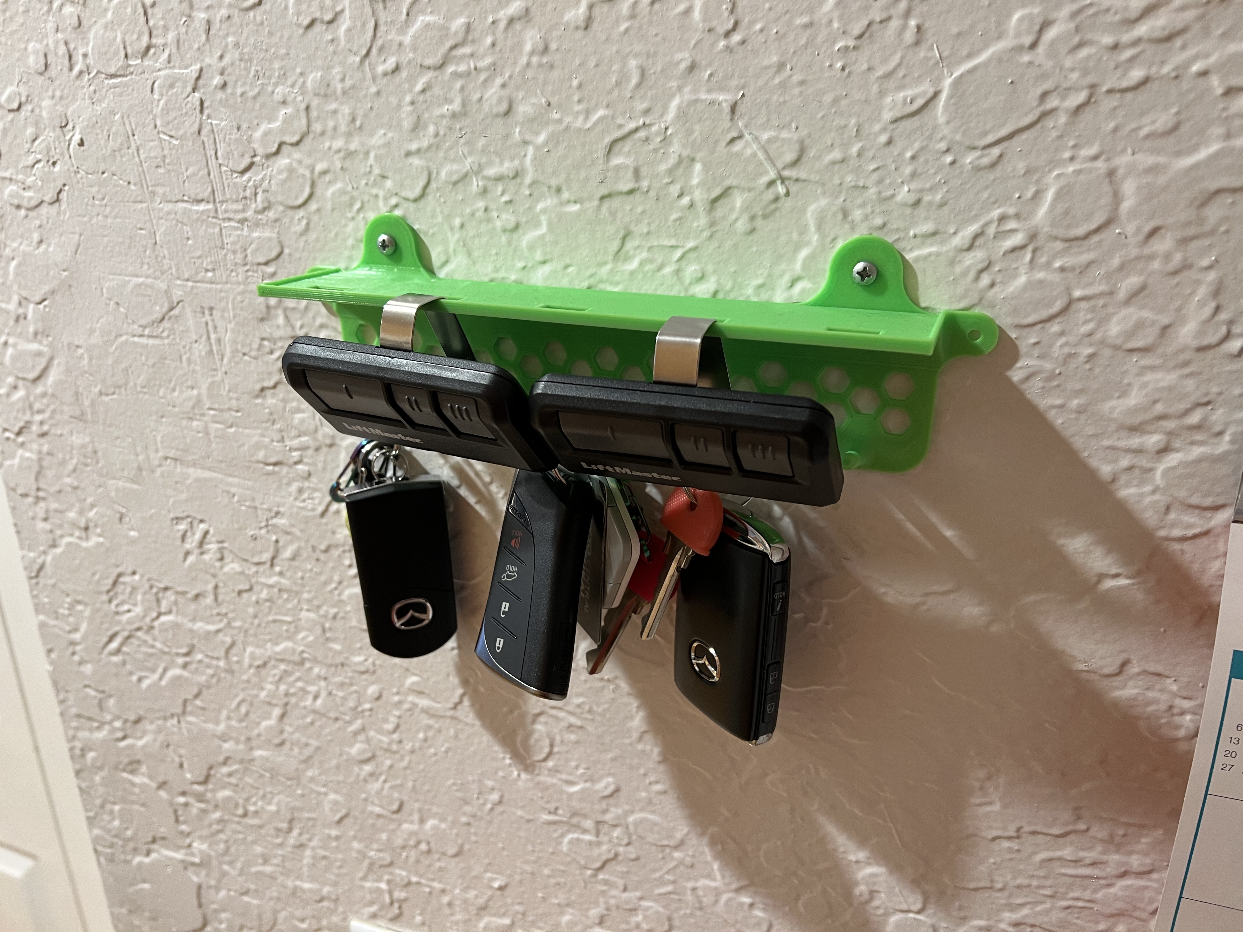 Wall-Mount Key Rack with Shelf