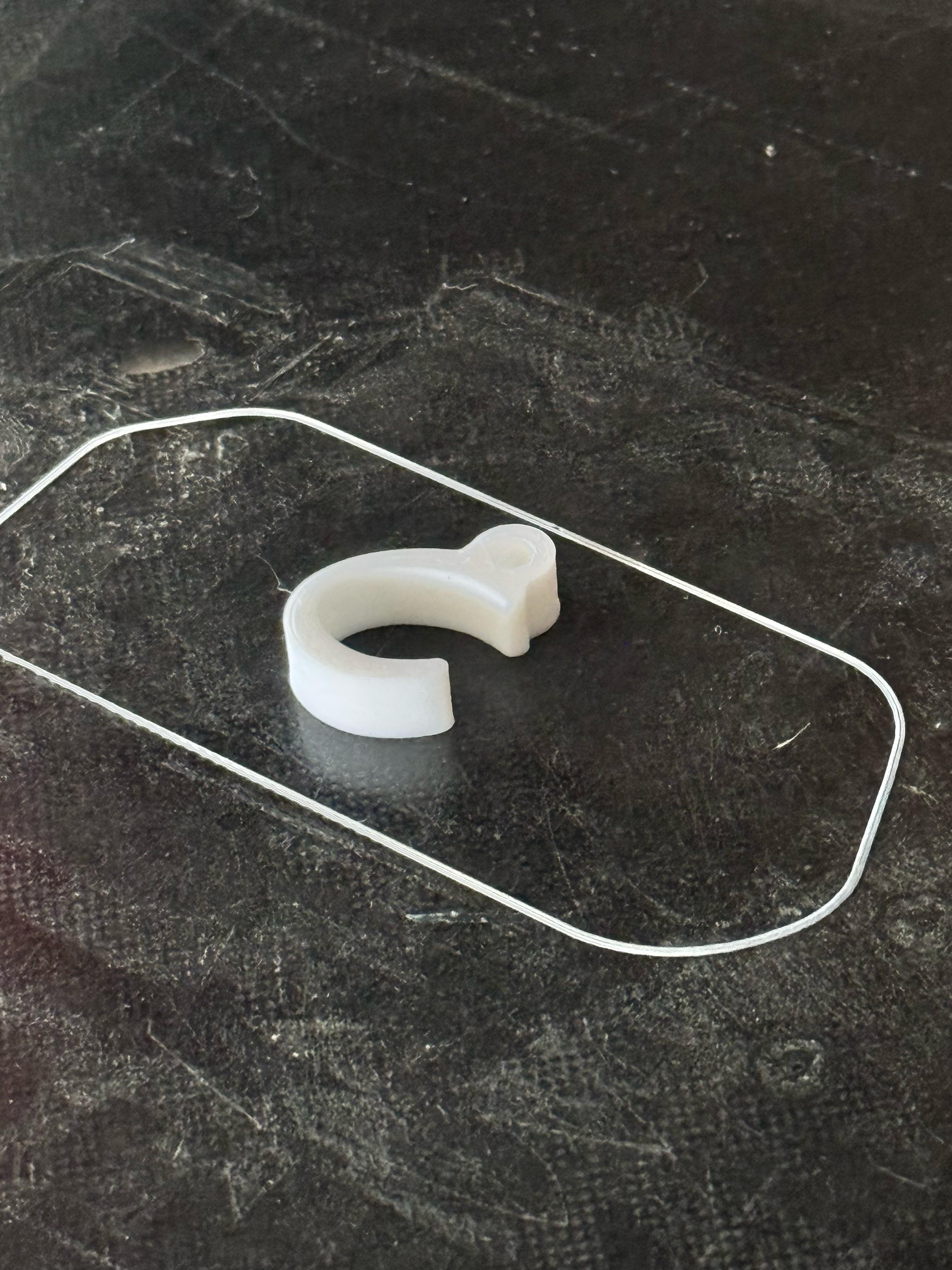 Miniatura 2 do modelo 3D Letter C Keychain