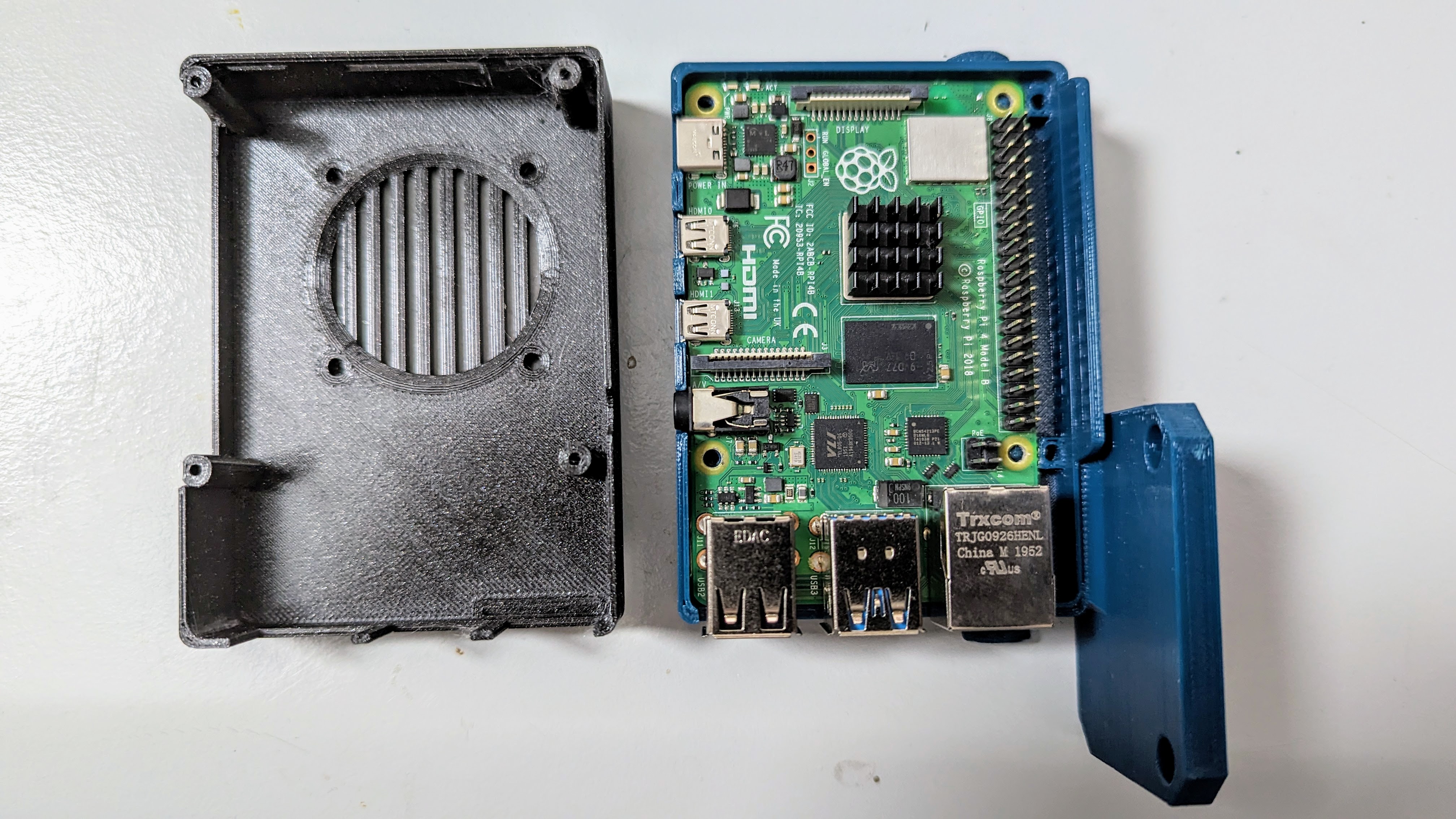 Raspberry Pi 4B Prusa i3 MK2 / MK3 Mount 3D model thumbnail