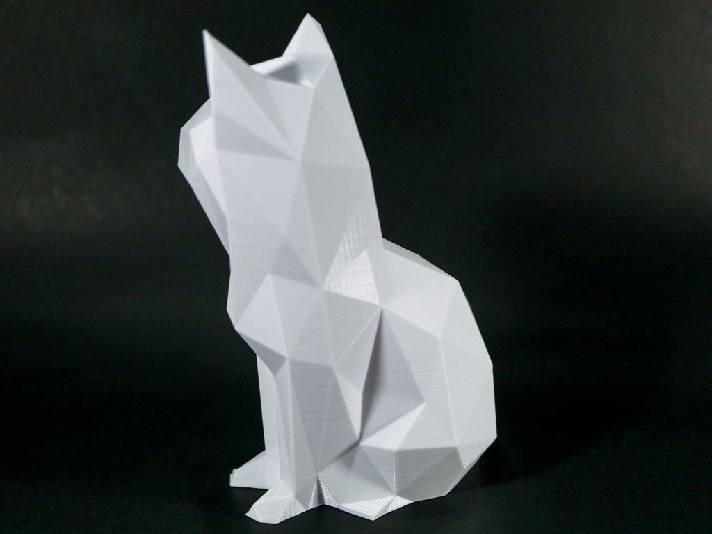 Miniatura 3 do modelo 3D Low Poly Sitting Cat