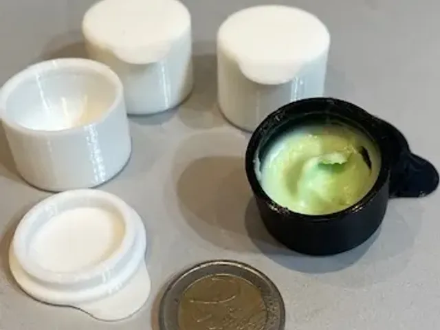 kleine TPU-Dose