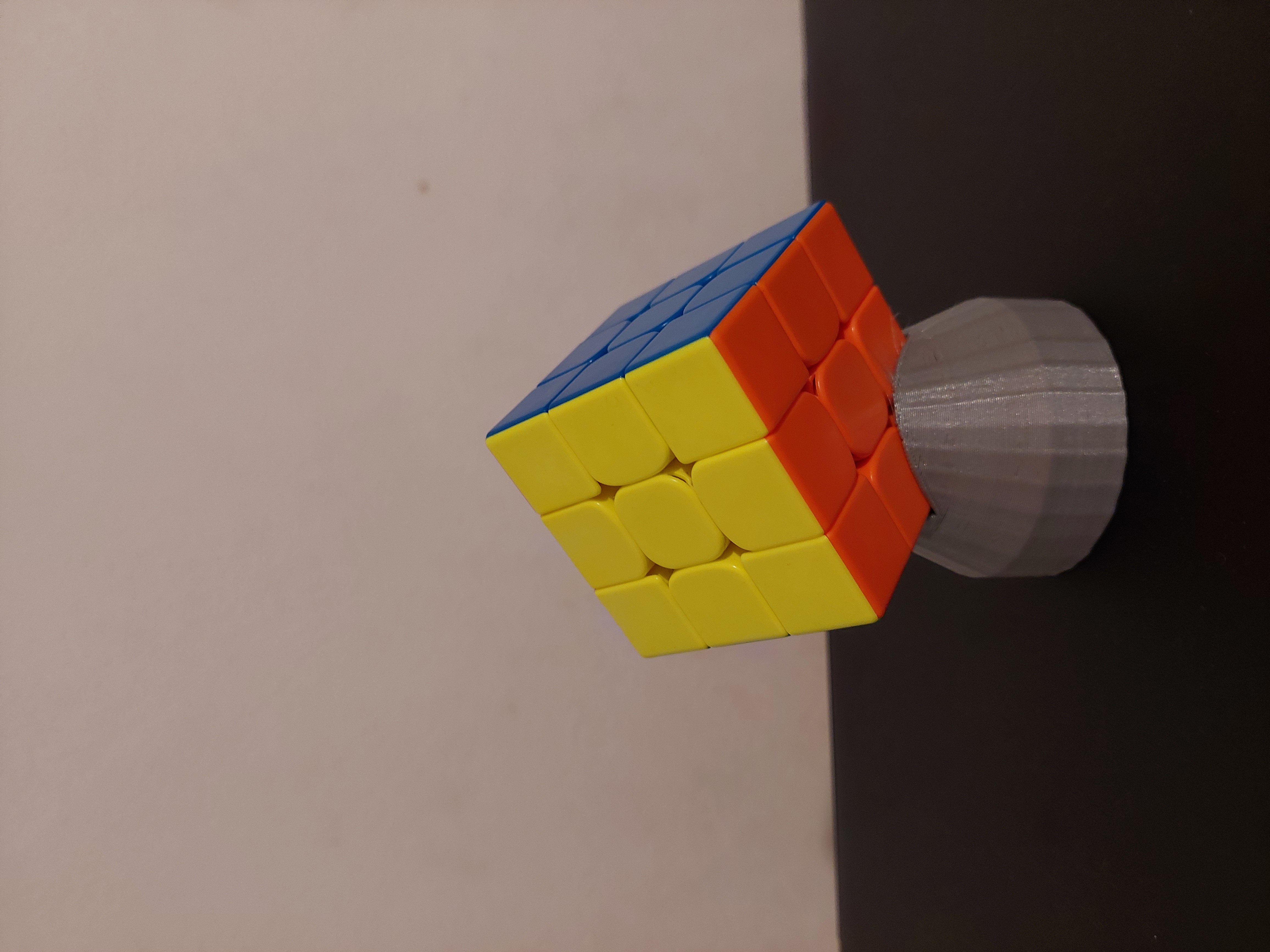 Rubik's cube stand