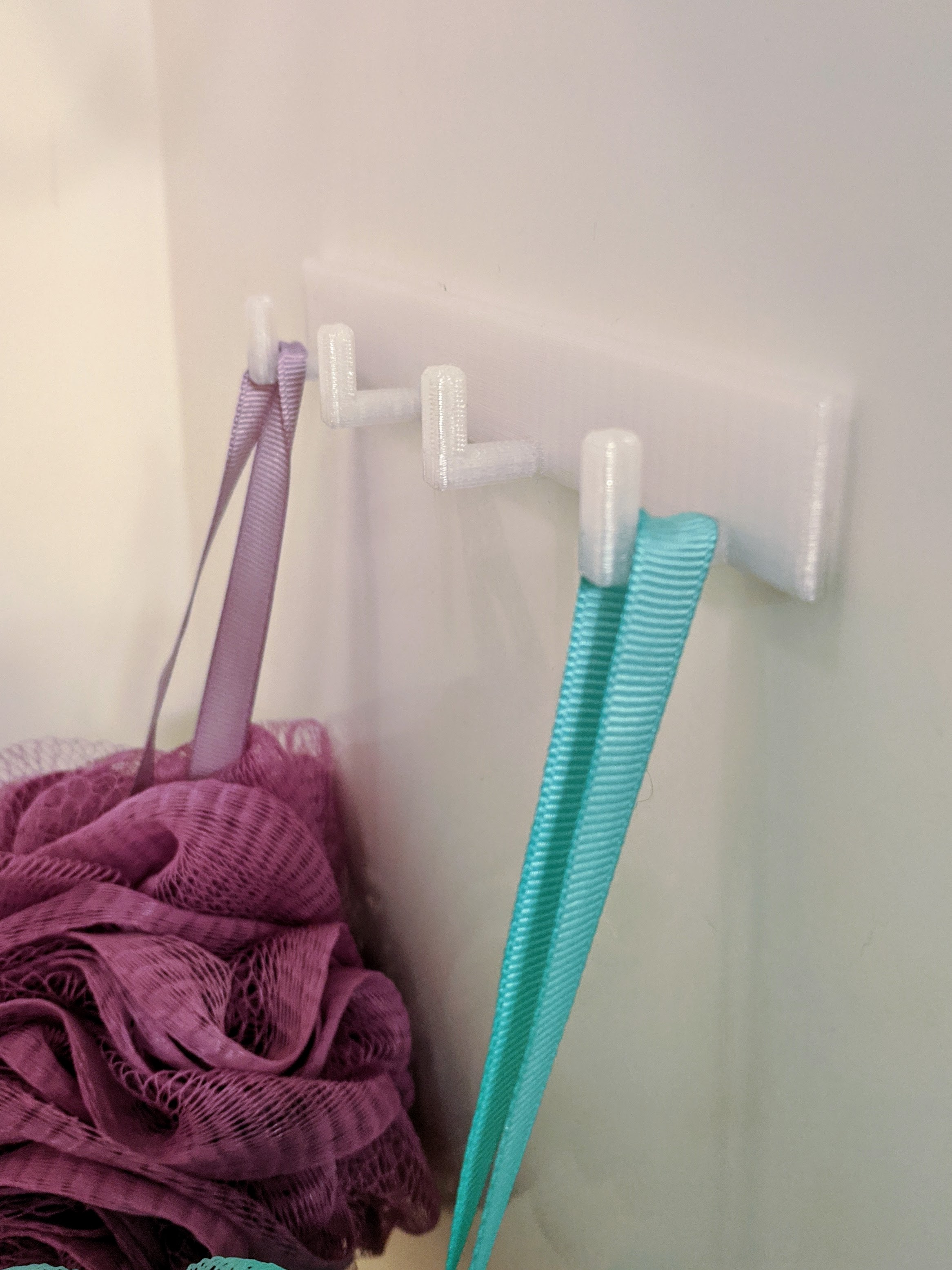 Shower Loofah Scrubber Hanger by Glen Robertson | Download free STL ...