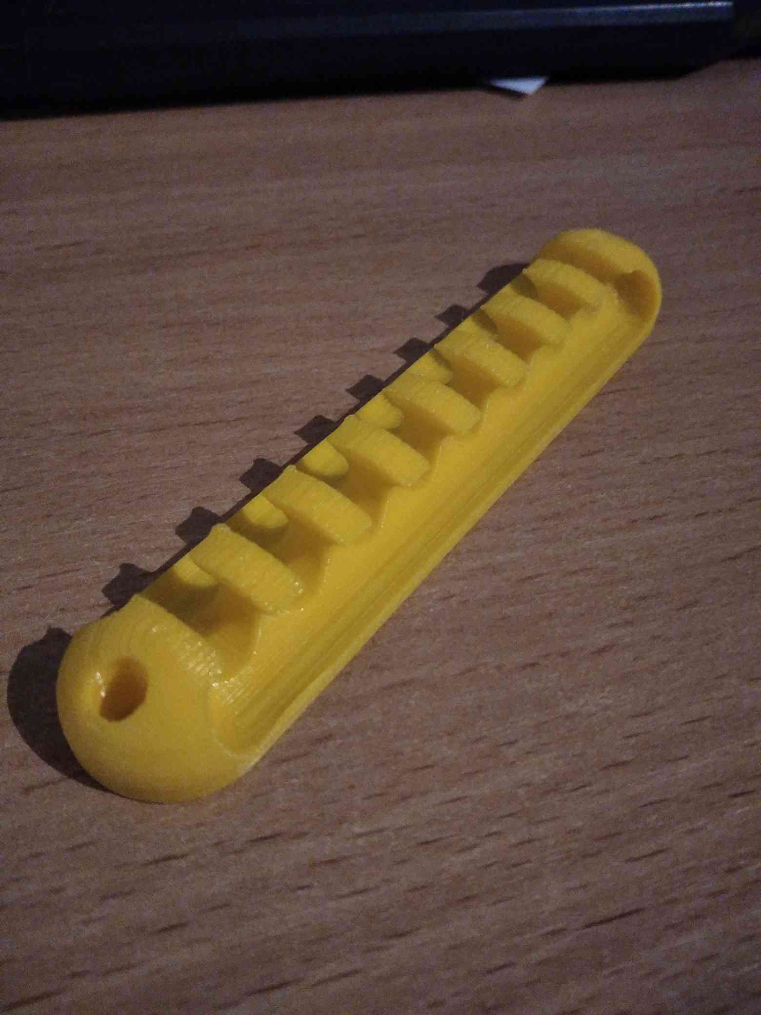 Another cable organizer