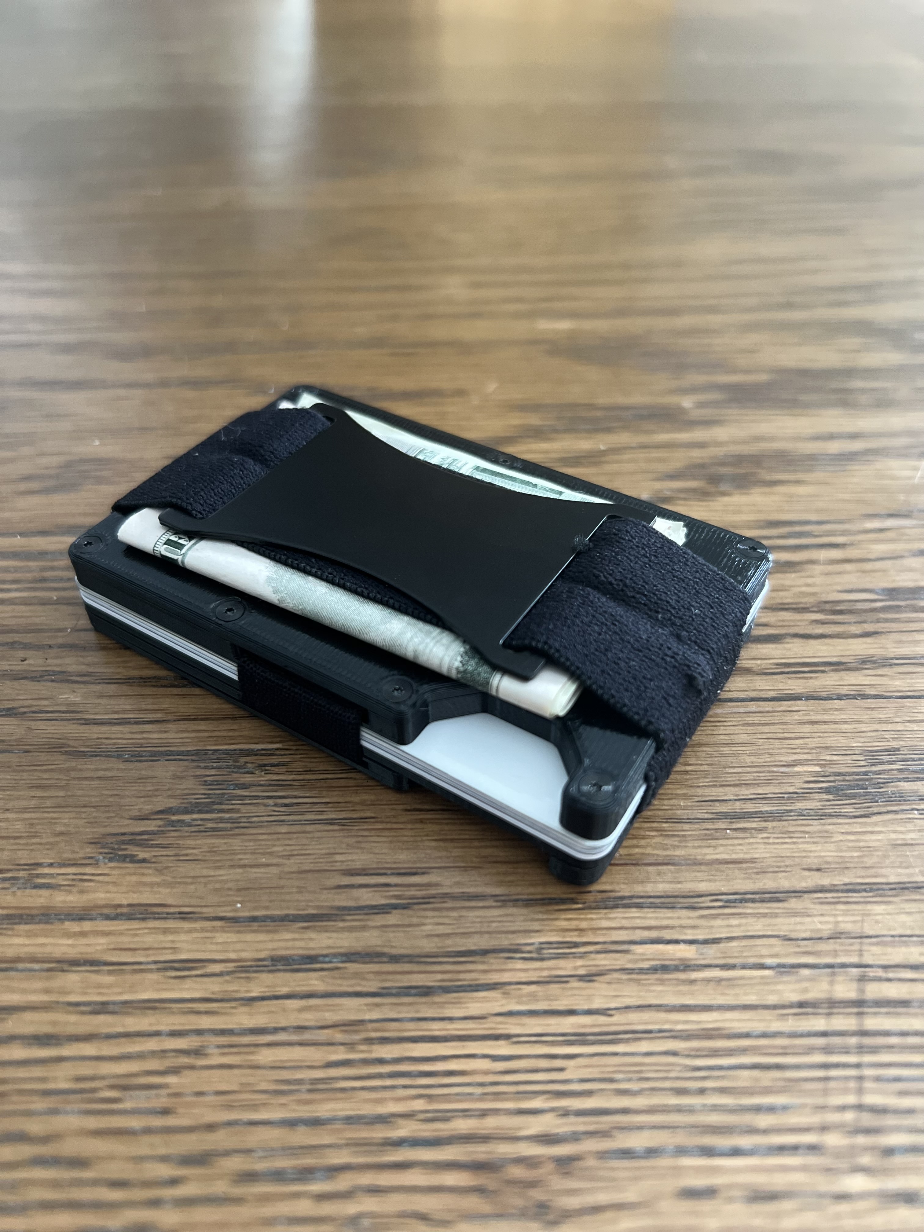 Elastic Minimalist Wallet