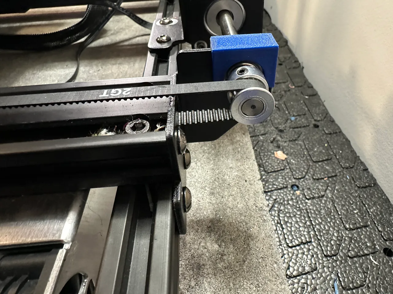 Ender 3 S1 Z-axis Camera Mount Logitech C920 with Updated Version by bkt_x5, Download free STL model