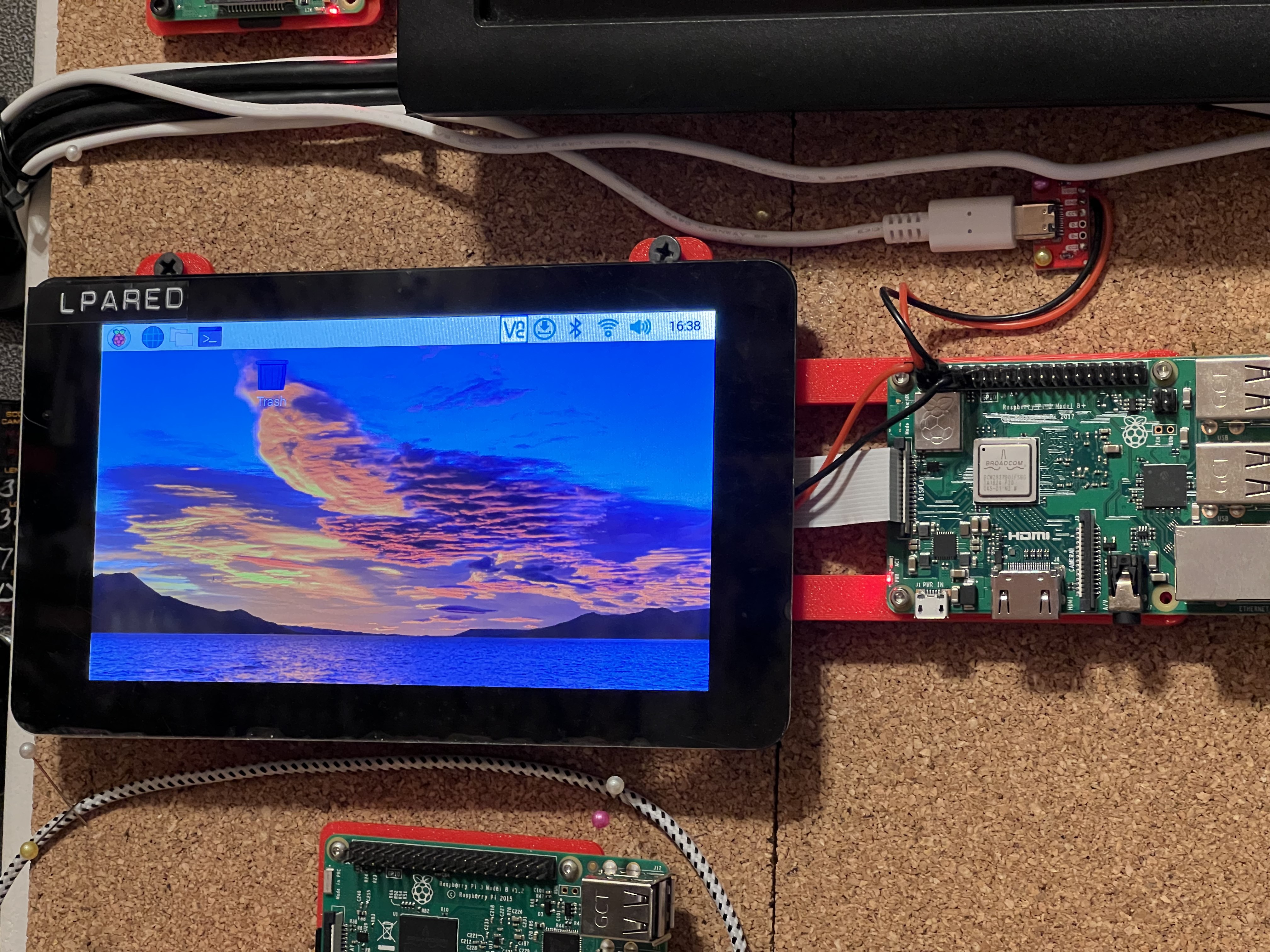 Raspberry Pi 7" Ttouch Screen Wall Mount