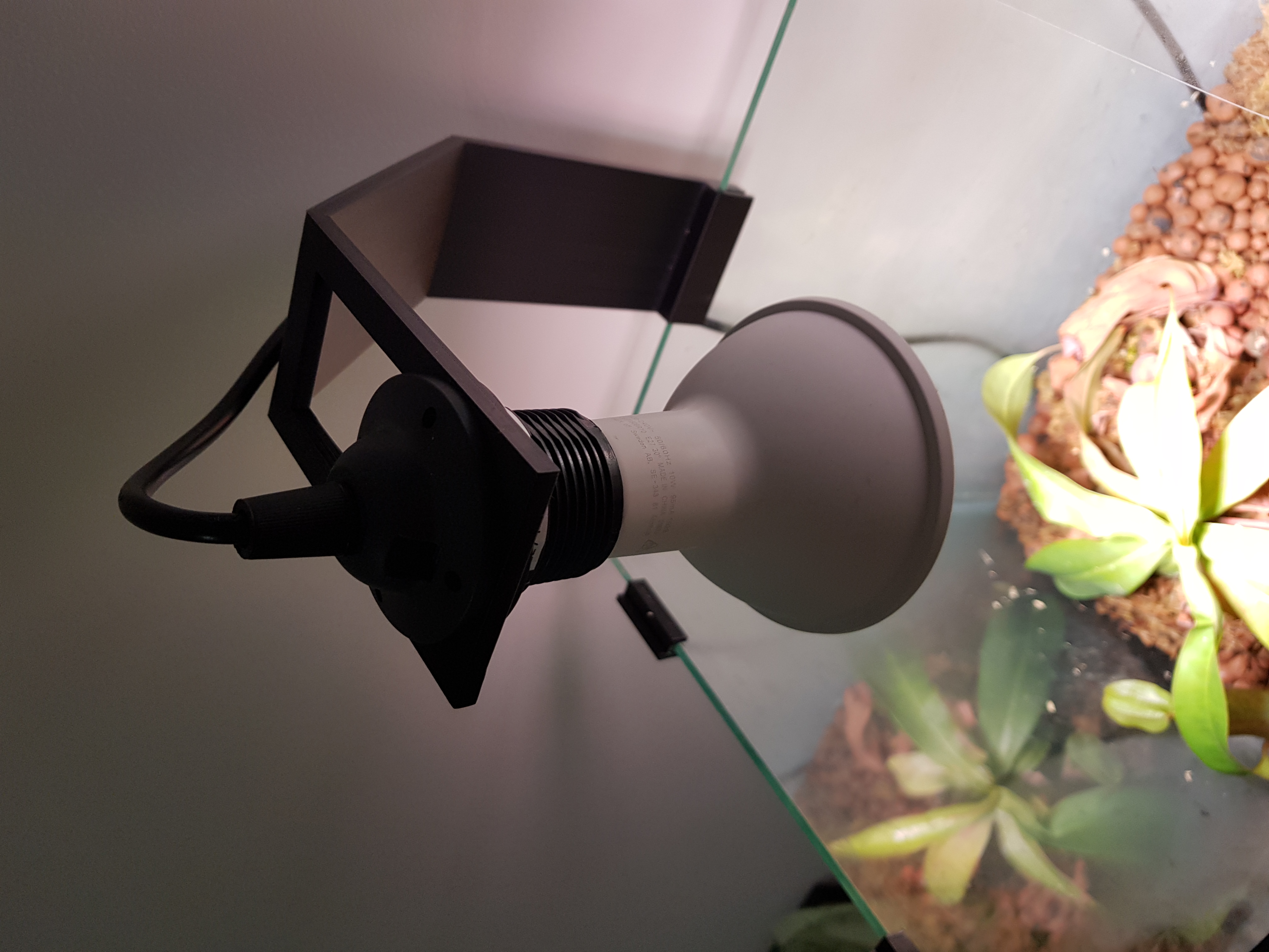 light holder for IKEA HEMMA