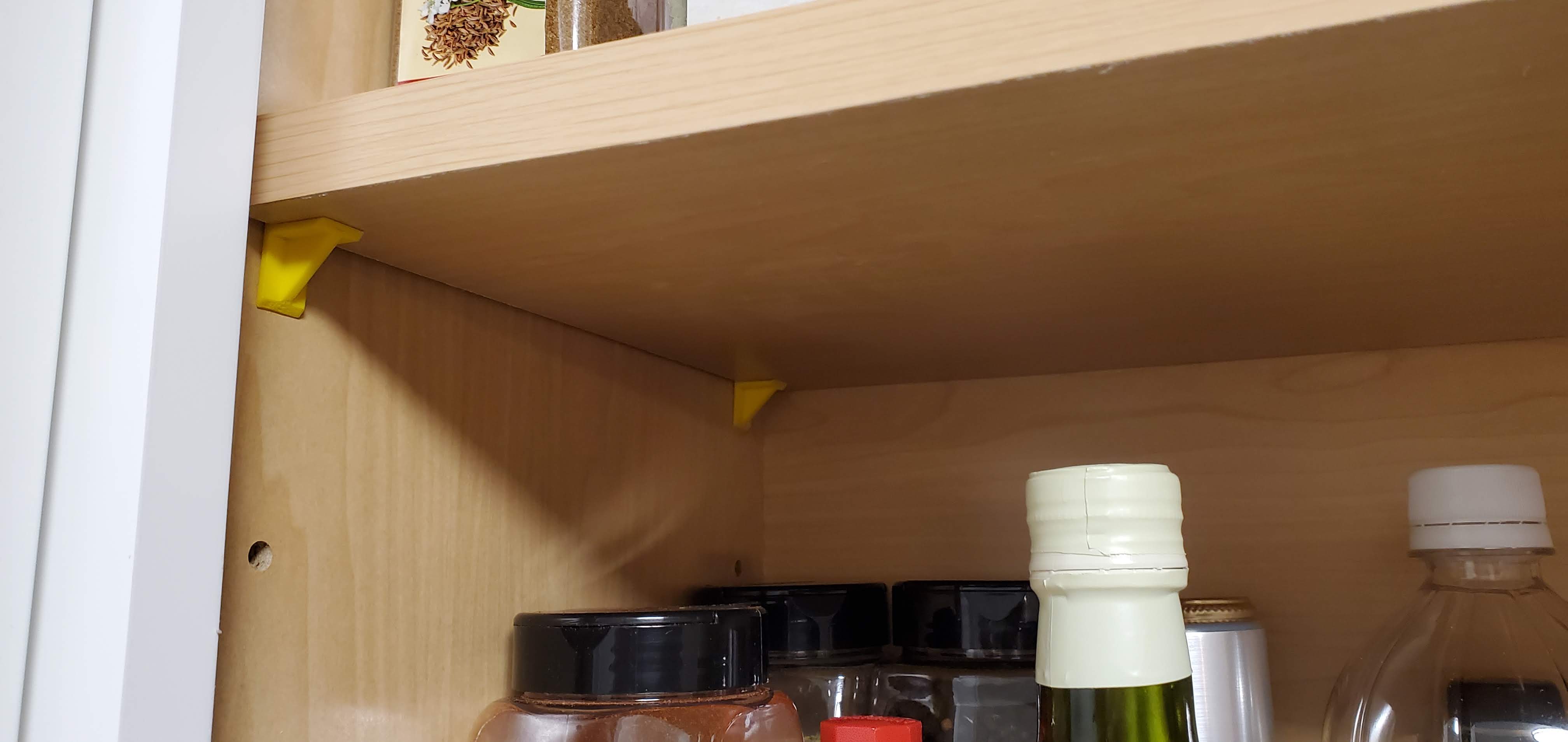 Miniatura 2 do modelo 3D Shelf Clip