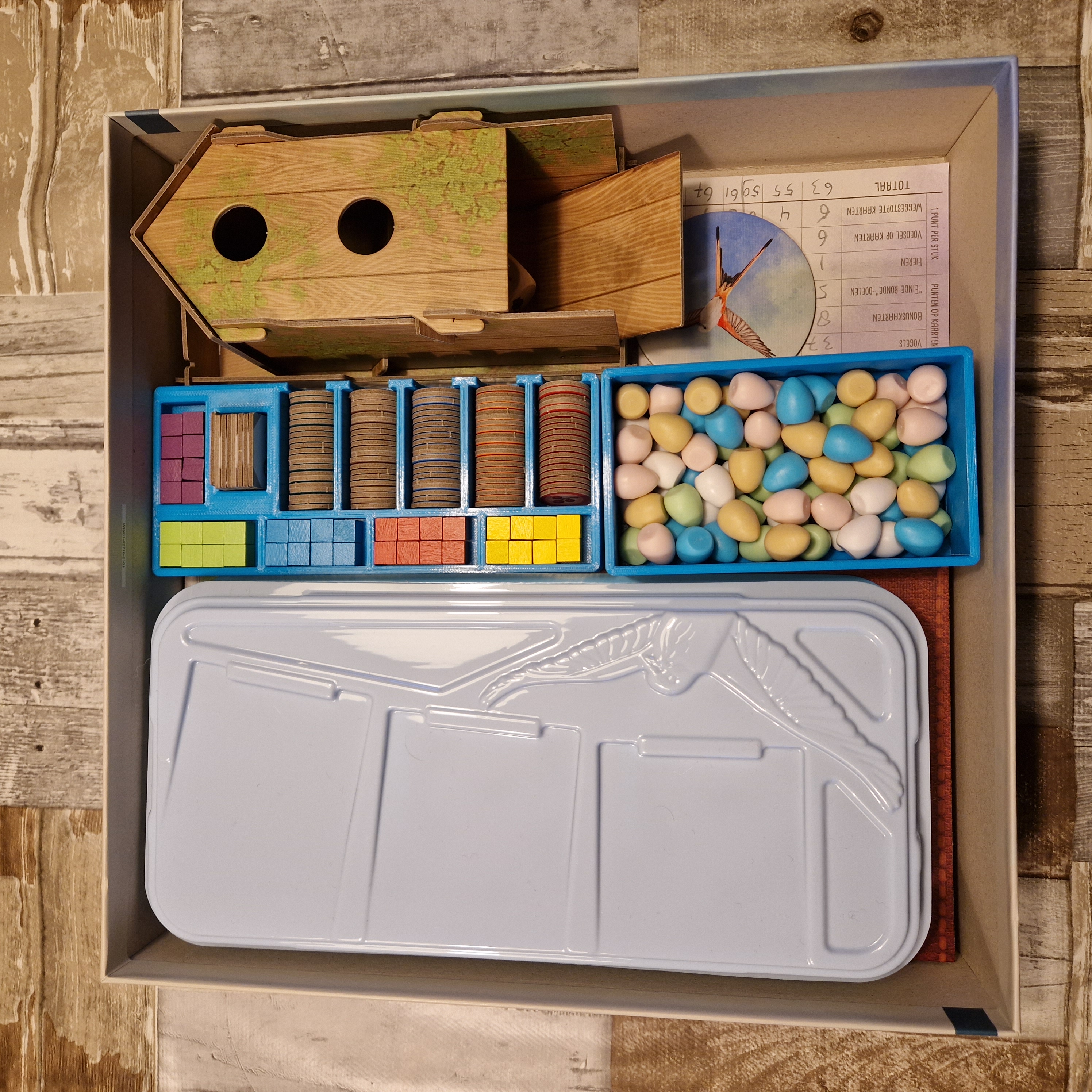 Wingspan base game tokens and eggs inserts