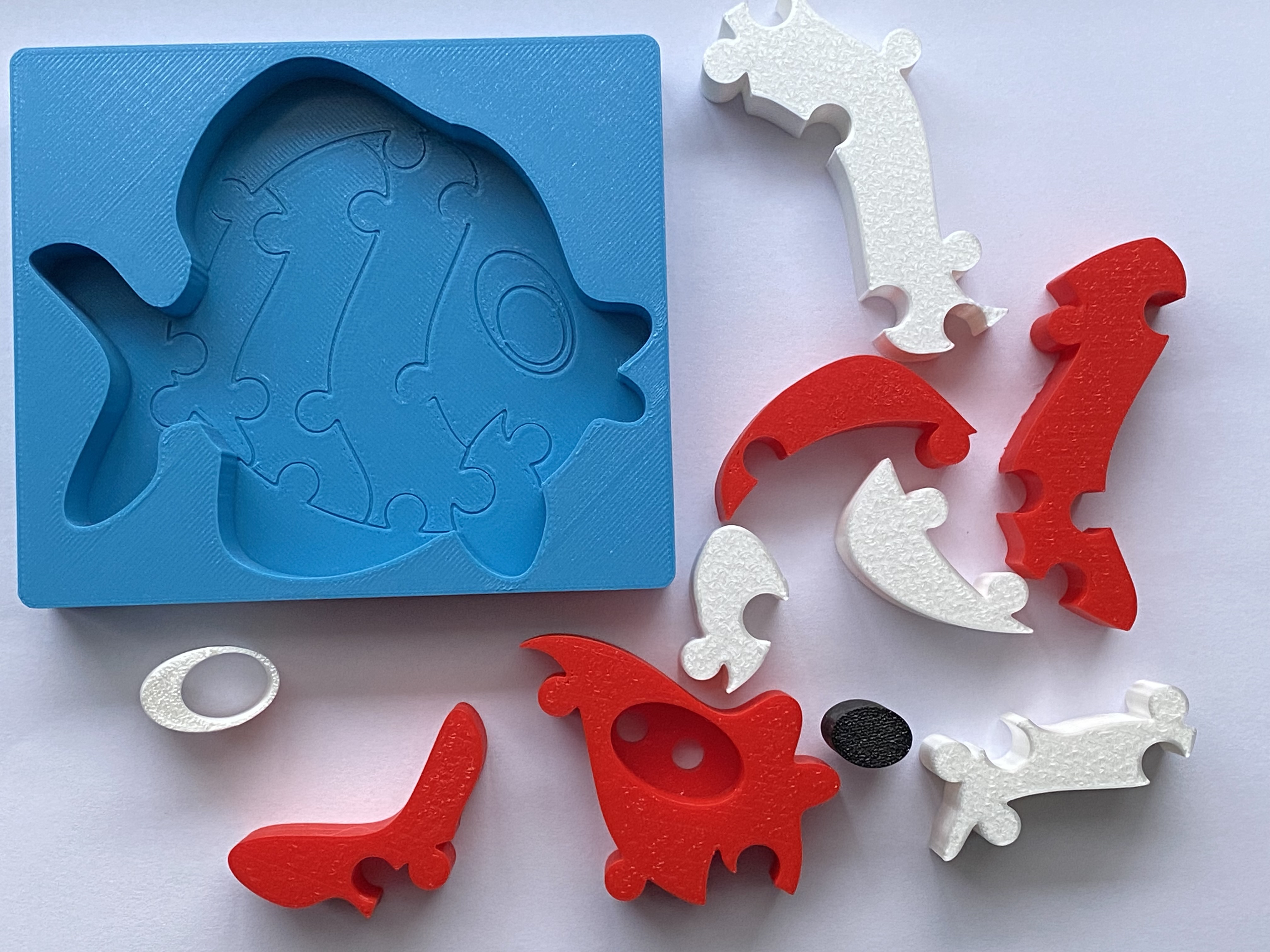 Case for Fish Puzzle