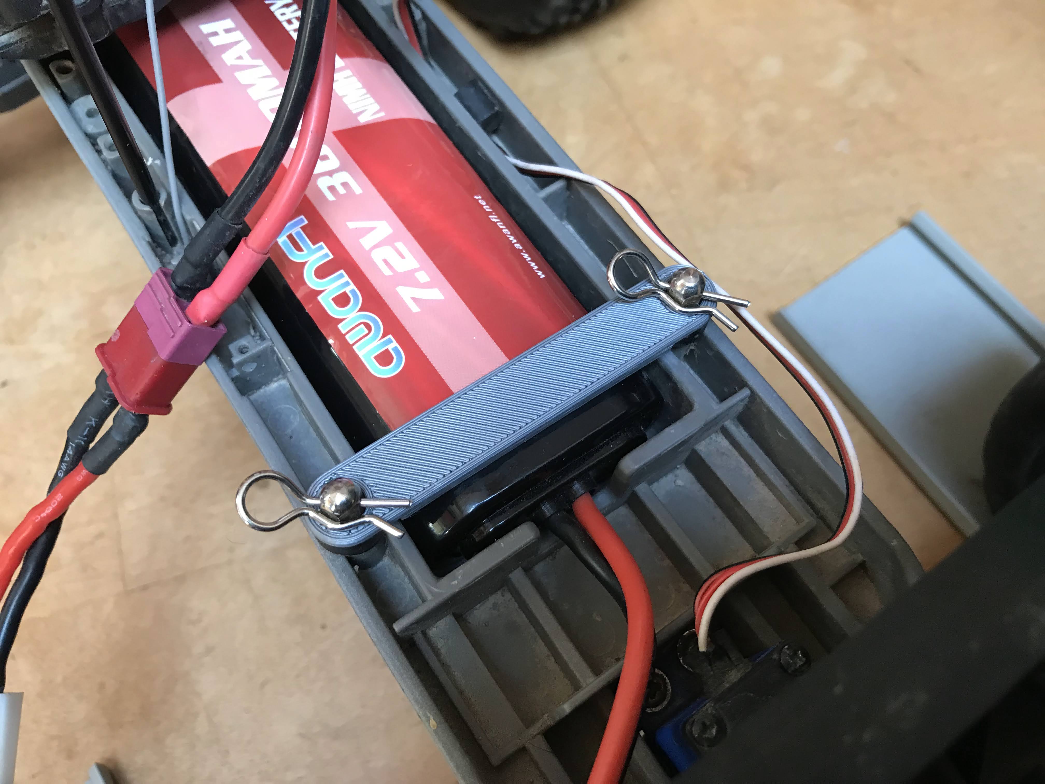 Traxxas Raptor R Battery Traxxas battery holder by Simon | Download free STL model | Printables.com