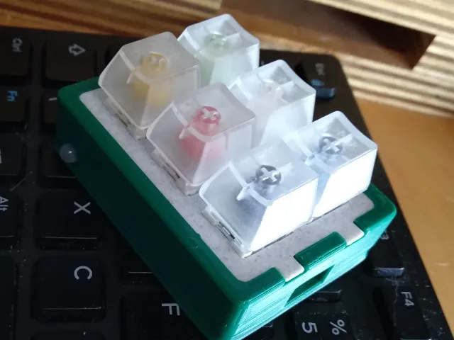 6-Key Macro Keyboard