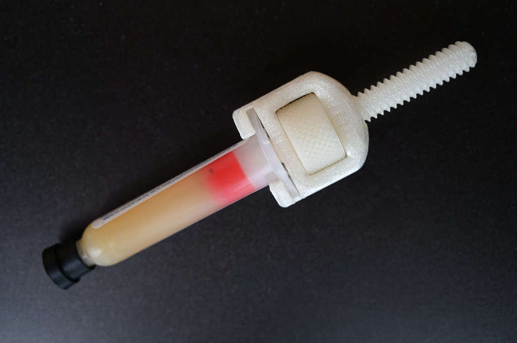Solder Paste & Flux Dispenser