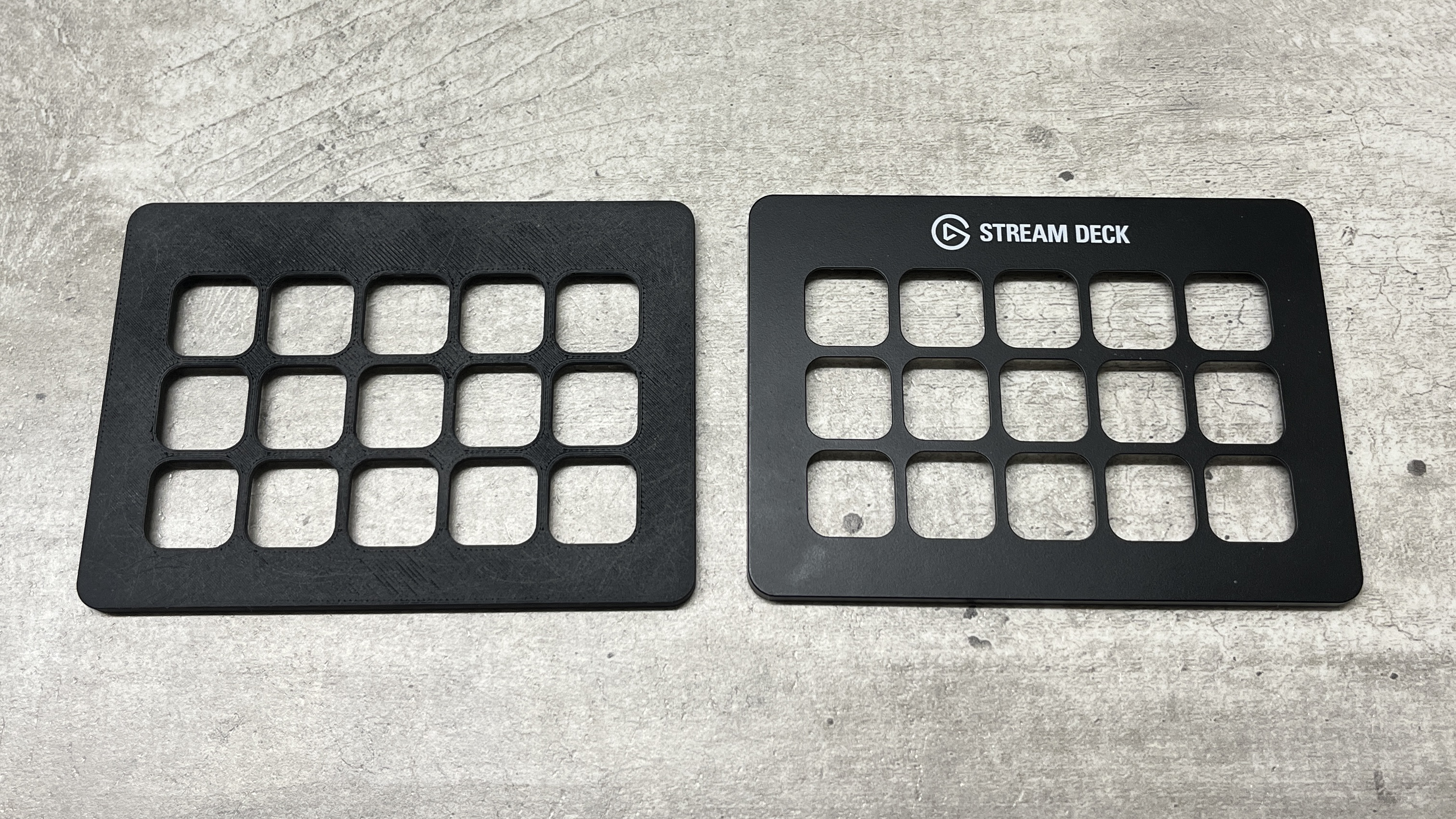 Elgato Stream deck MK2 with selling extra faceplate