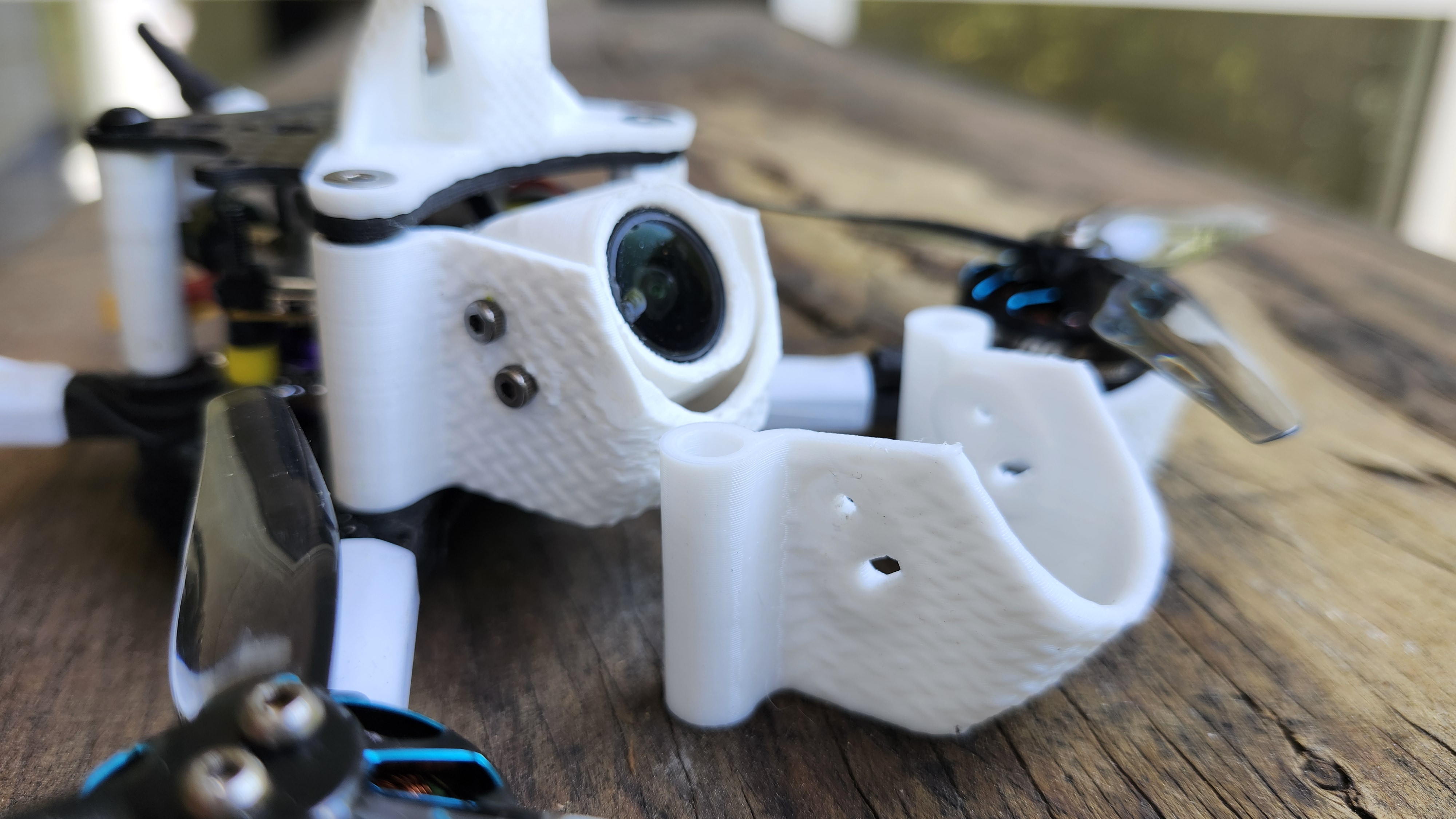 protection de camera hight tilt pour la frame B-cube