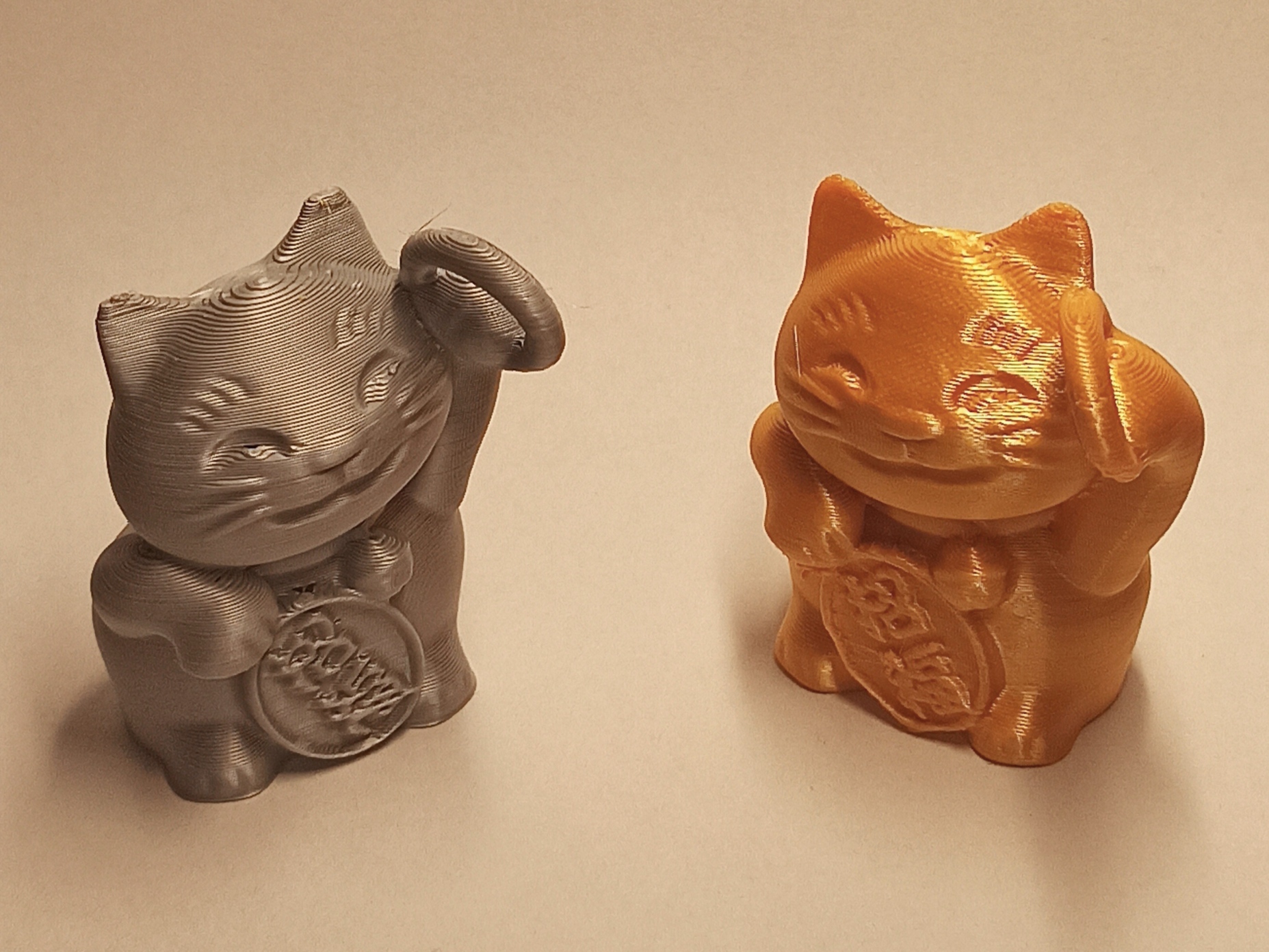 Neko The Lucky Cat Keychain / Glückskatze Schlüsselanhänger