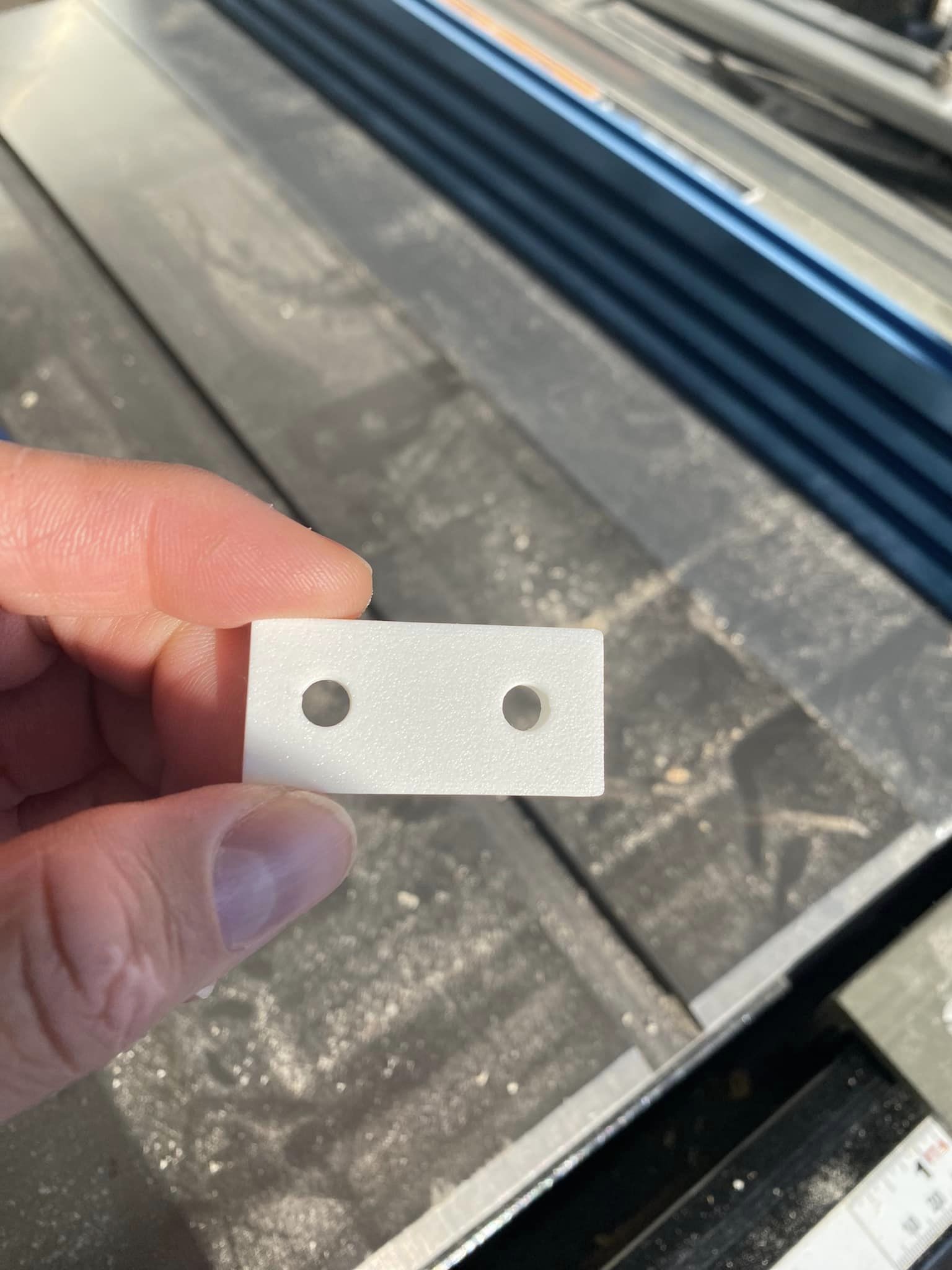 Delta 36-725 Table Saw - Multi-track spacer