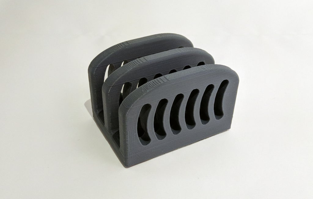 Miniatura 2 do modelo 3D Cutting Board Holder