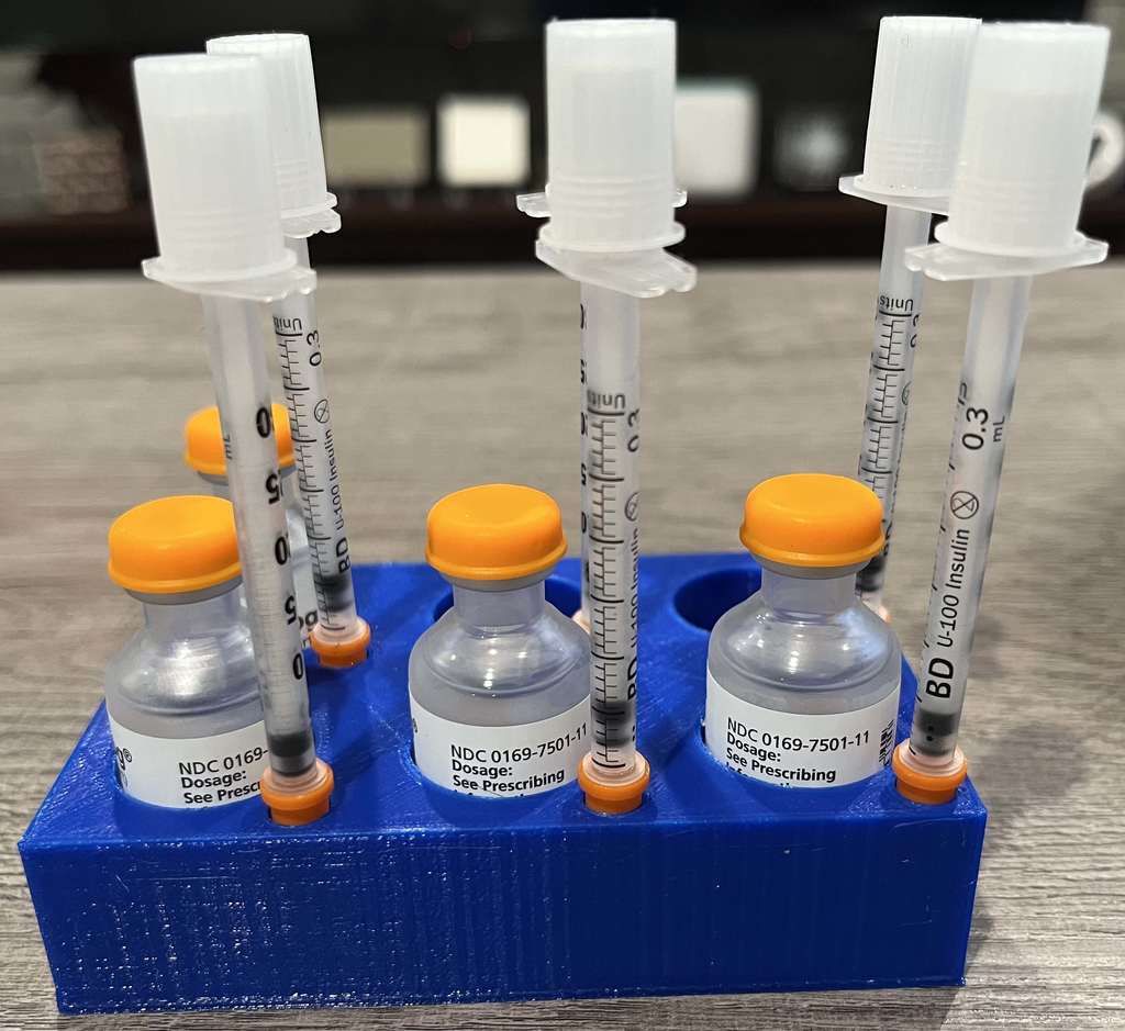 Insulin Vial Holder by sskaye Download free STL model