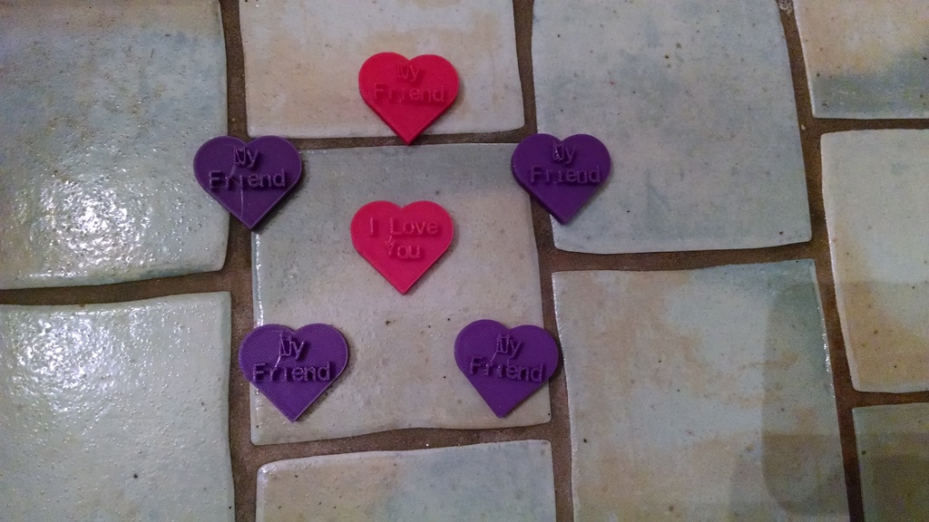Miniatura 3 do modelo 3D Customizable Heart Message