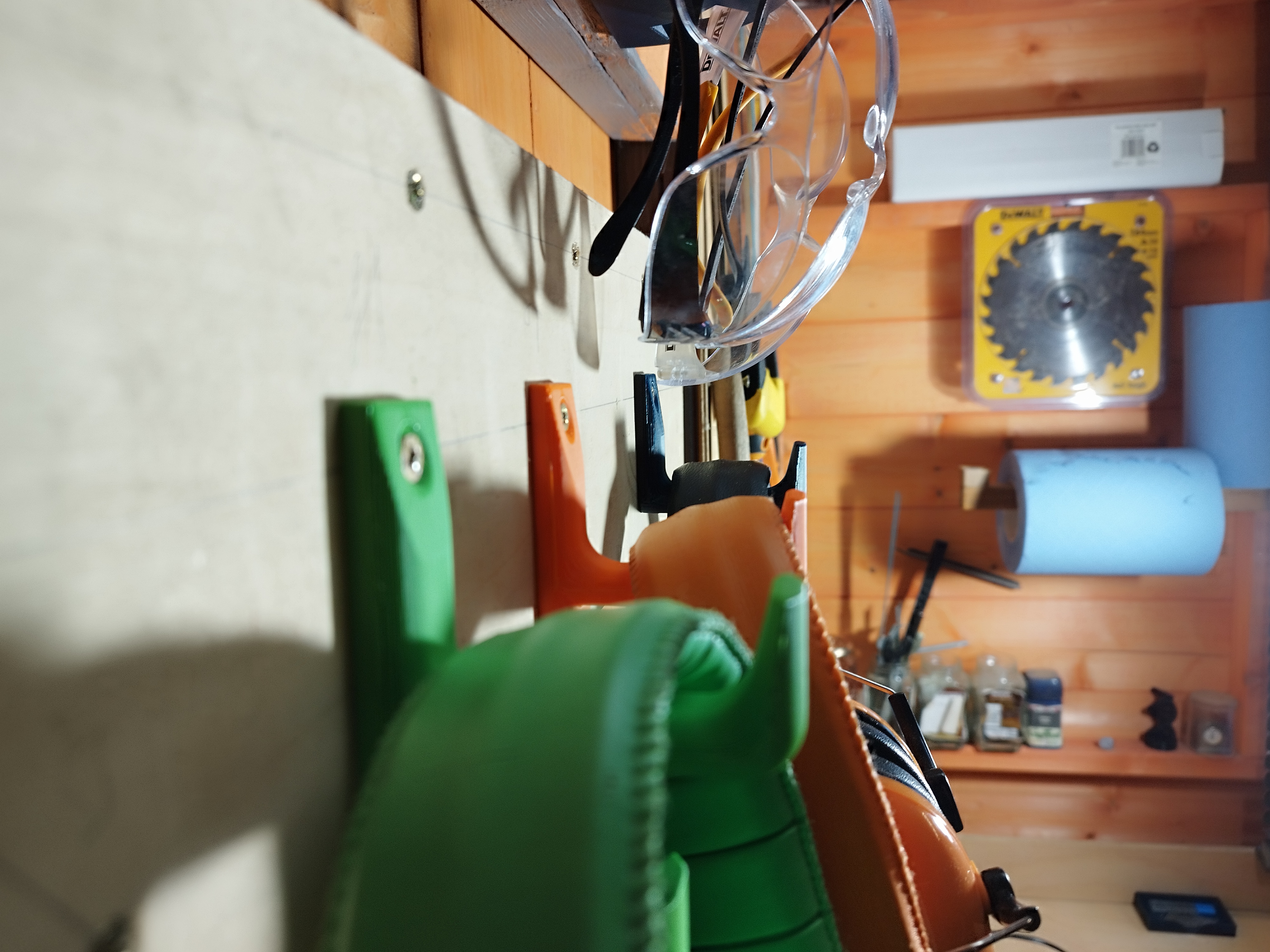 Miniatura 2 do modelo 3D Workshop Hook