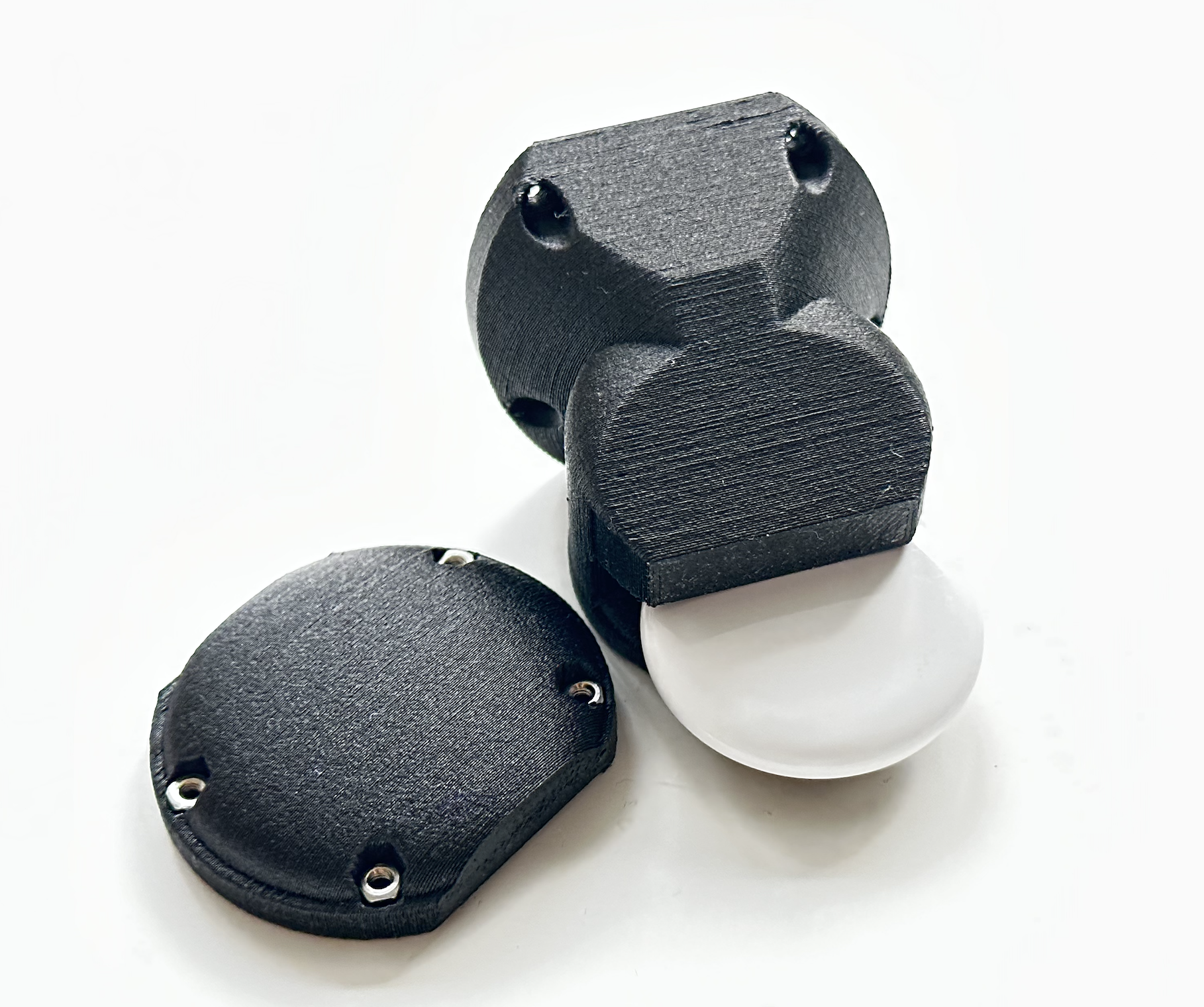 Secure Apple AirTag holder for your bike