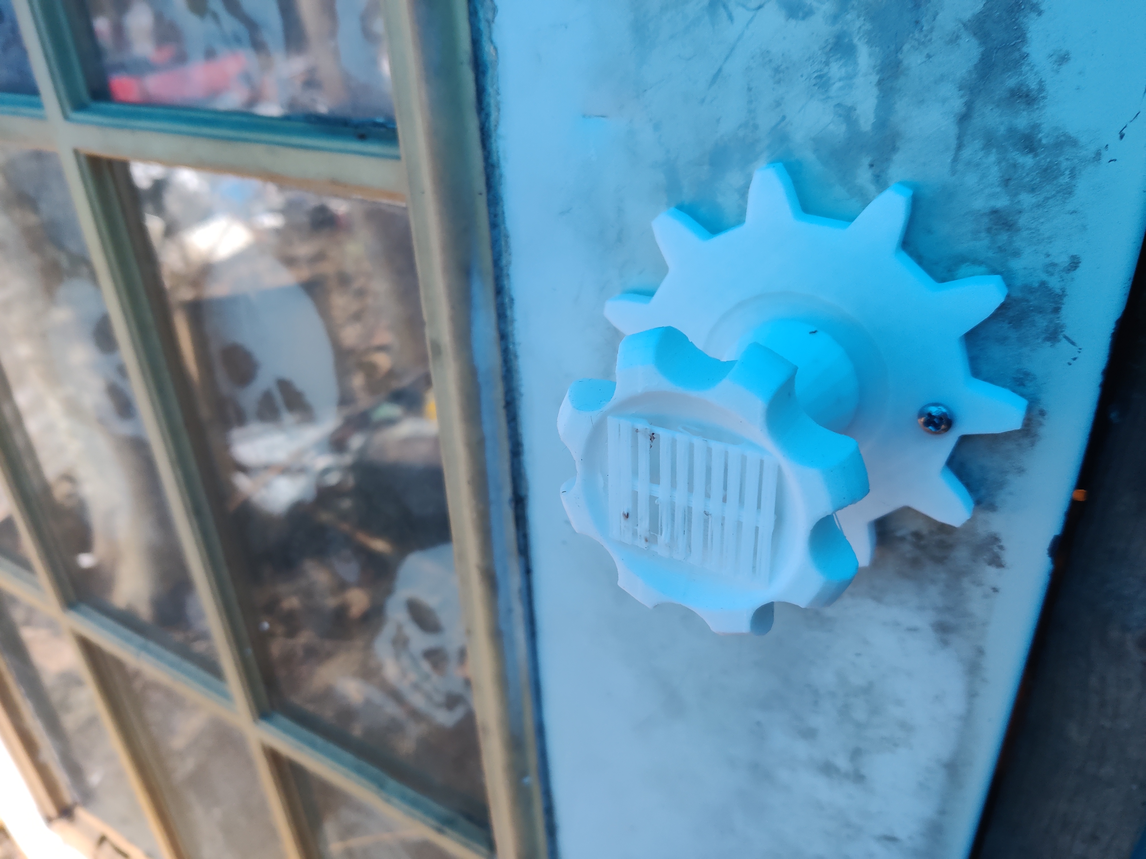 Maker Coin Door Knob