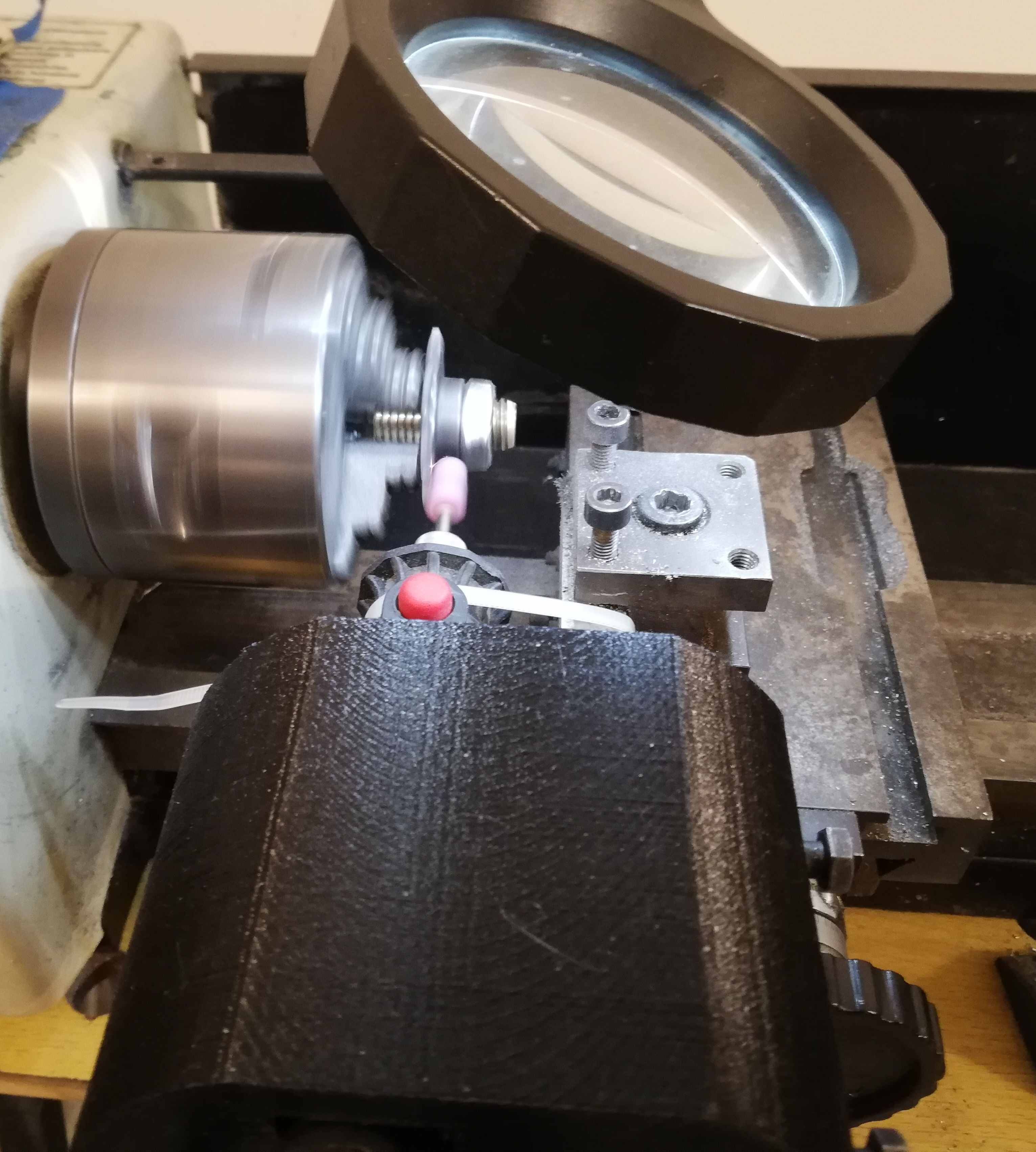Dremel holder for parallel lathe by Immaginaecrea Download free STL