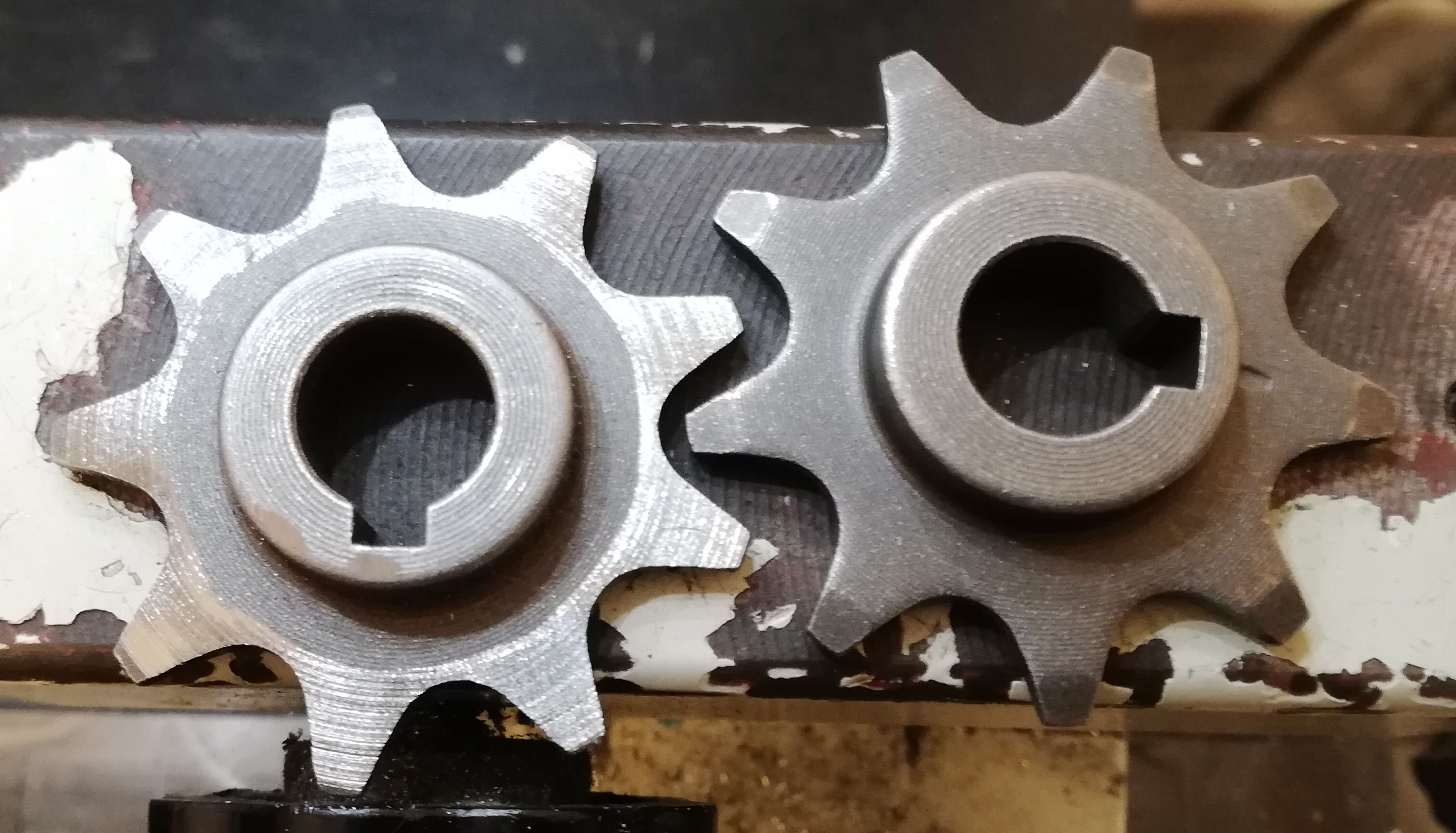 Dremel holder for parallel lathe by Immaginaecrea Download free STL