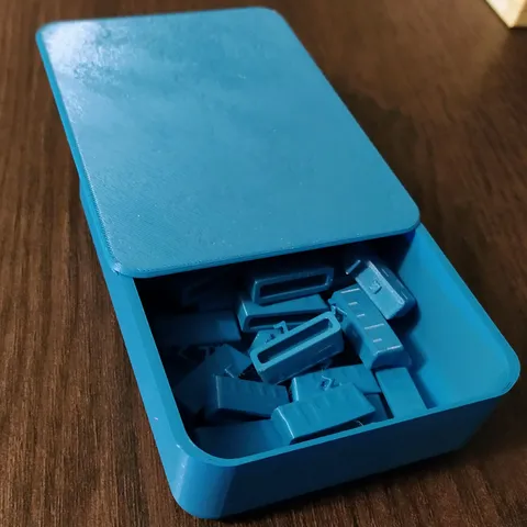 Simple box with sliding lid