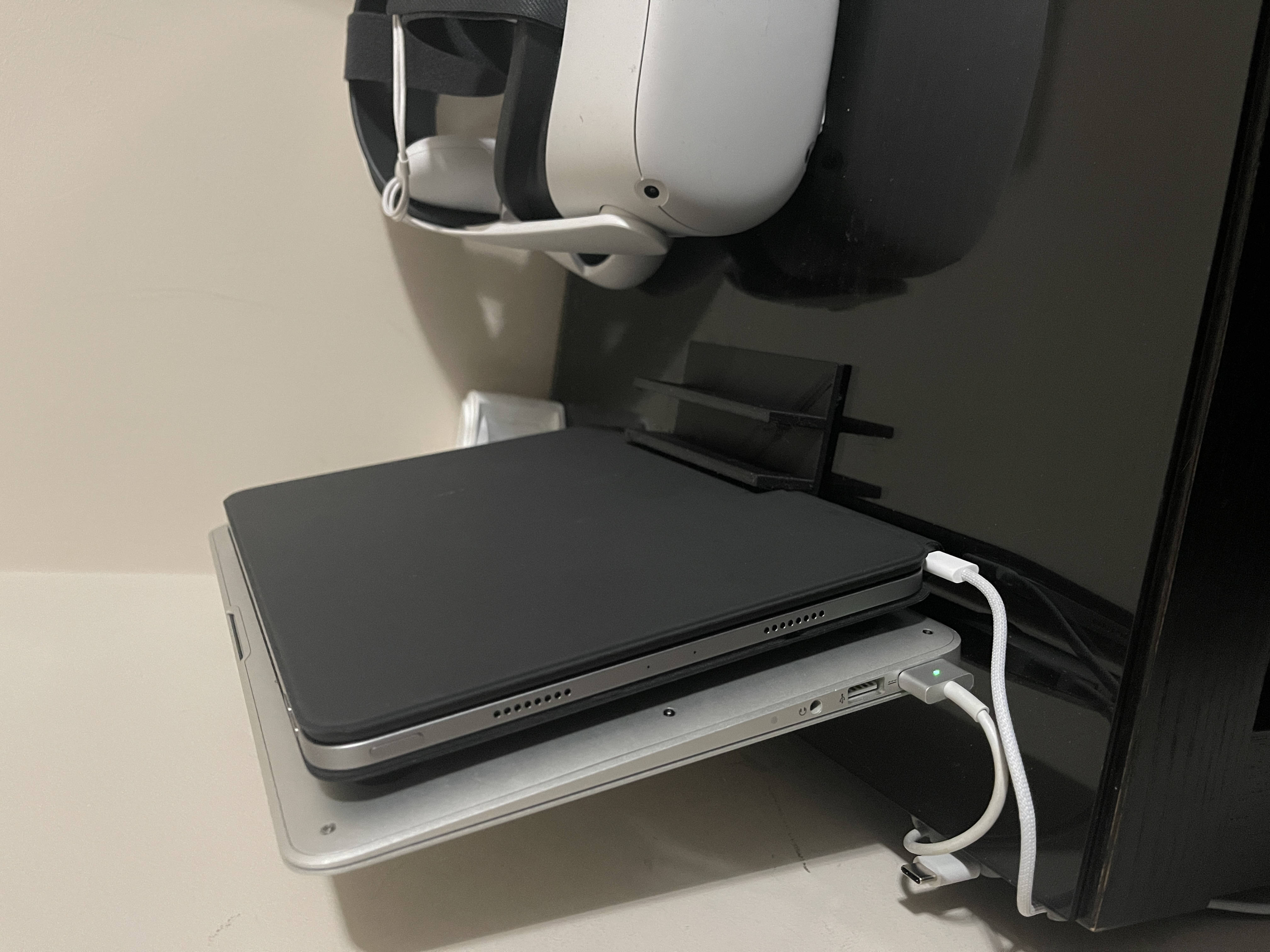 Simple Three Device Stand