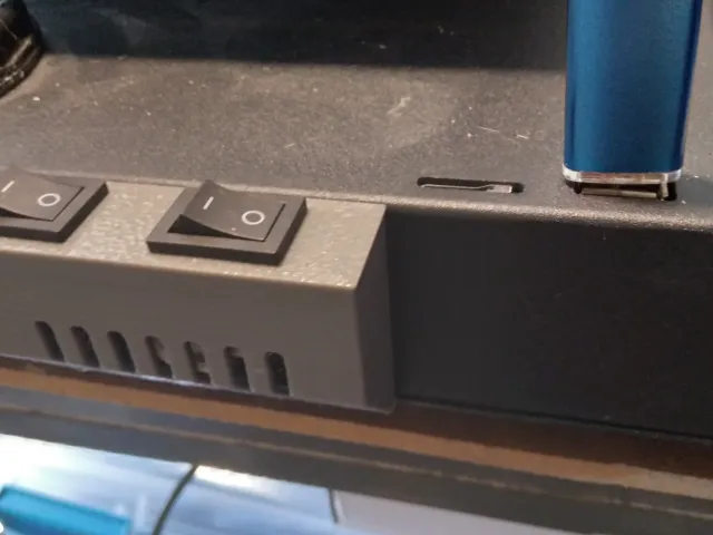 Artillery Sidewinder Remote Box