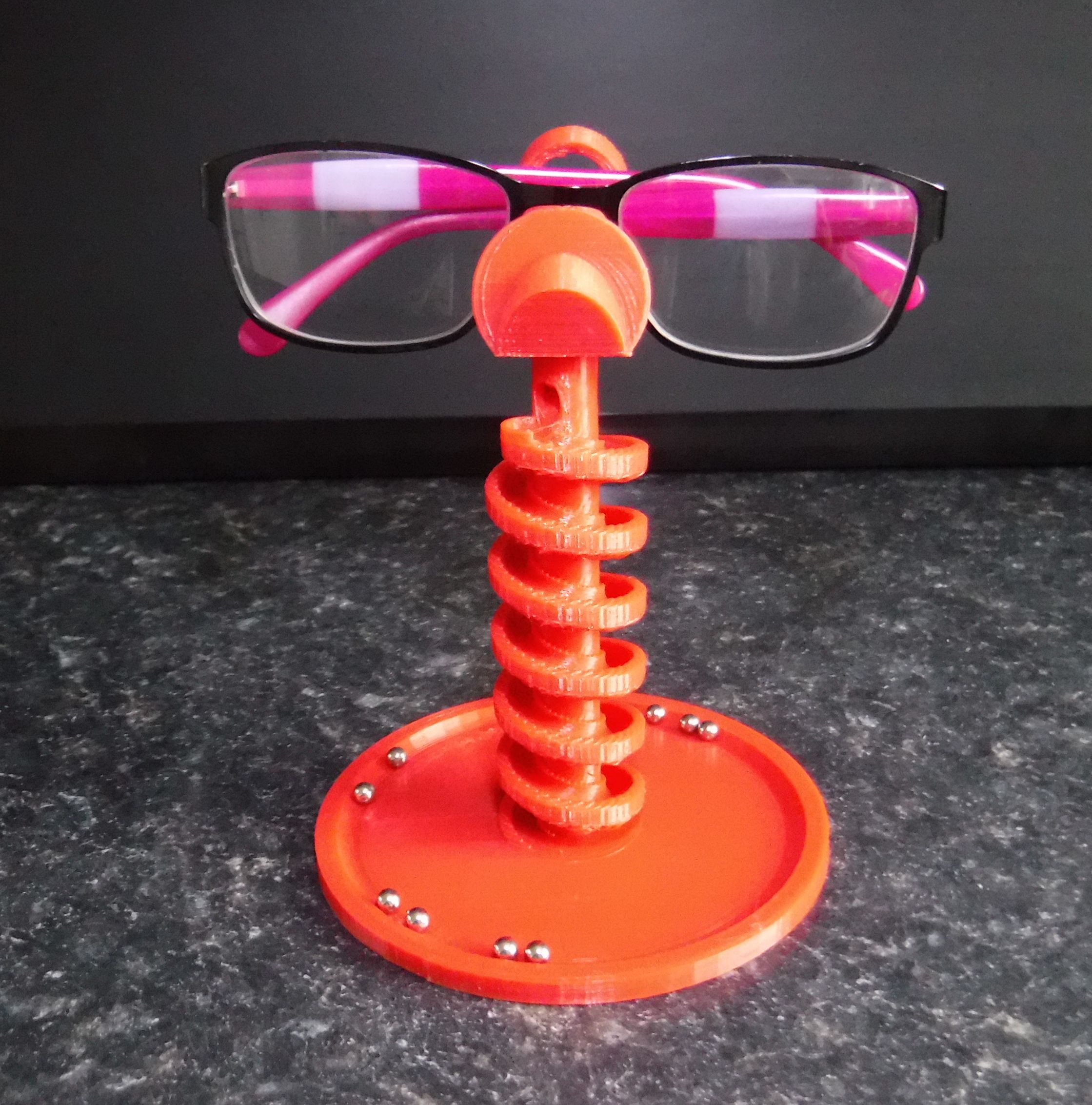 Spiral Eyeglasses stand by 3dcad Download free STL model
