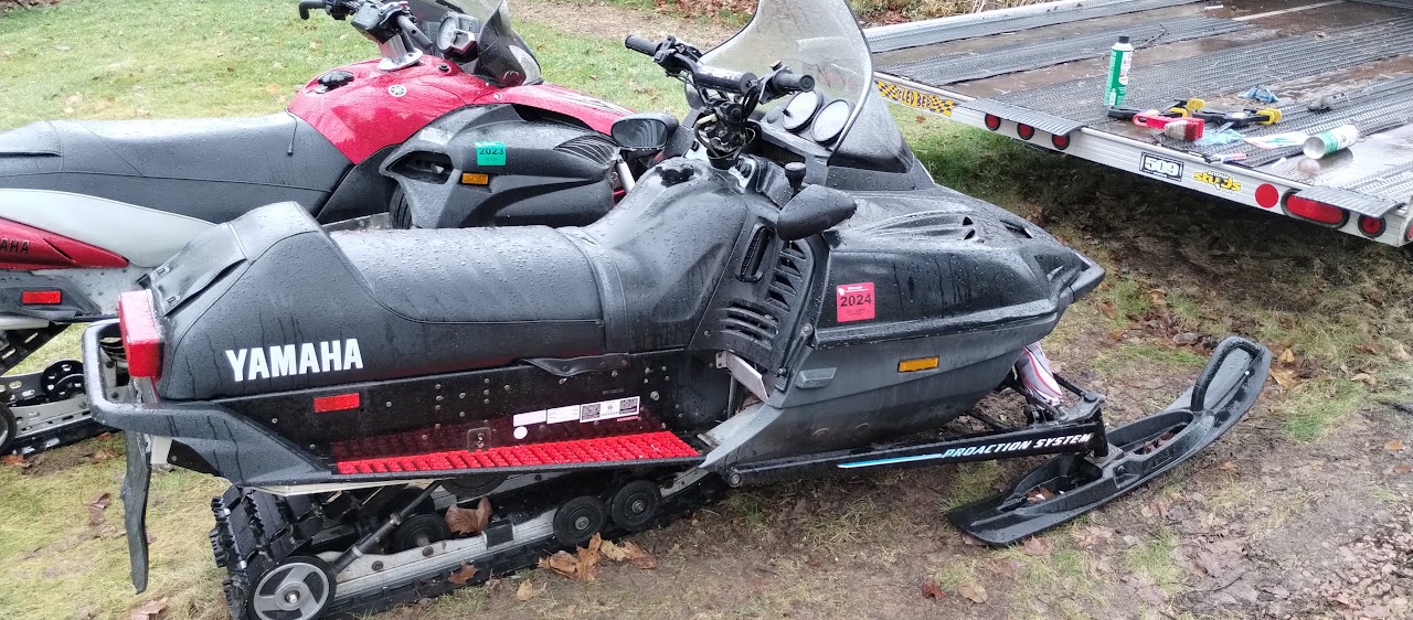 Snowmobile Running Board Foot Grips by Excuse Download free STL model