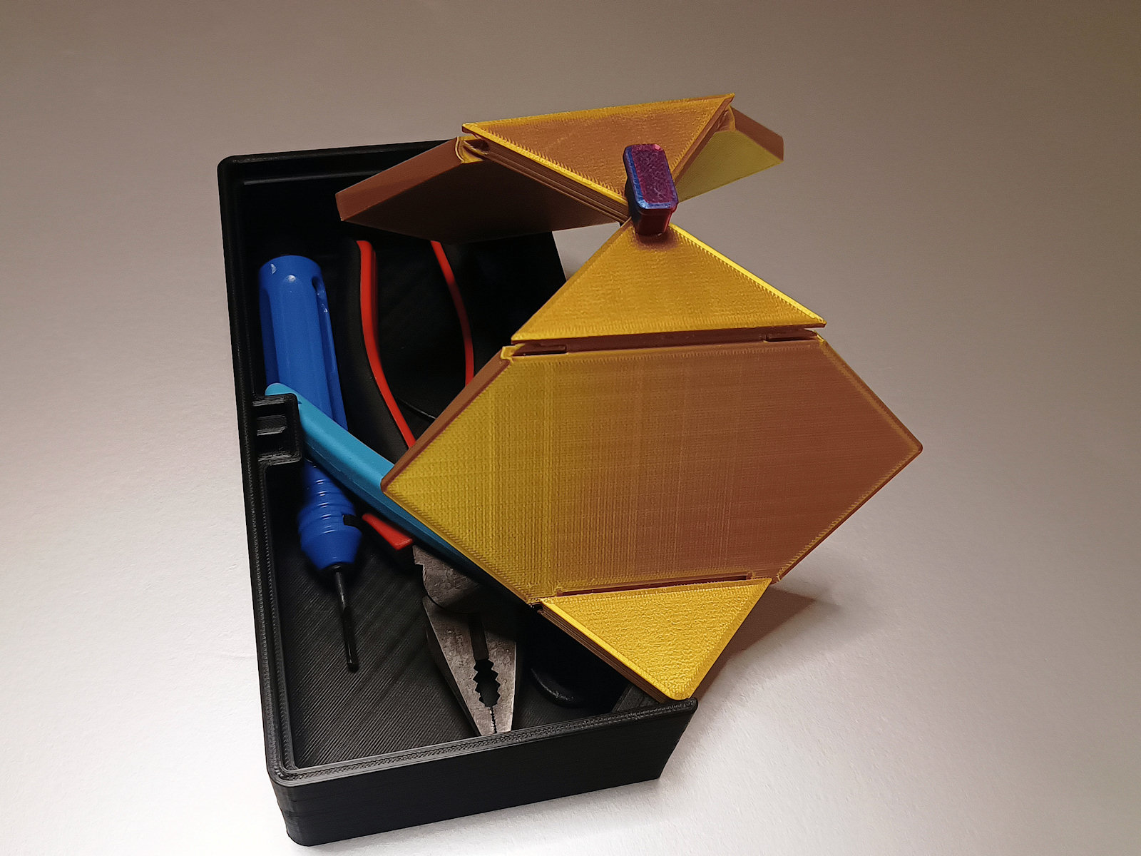 Luxurious Storage Box with Origami Folding Lid(s) - updated by Wim V, Download free STL model