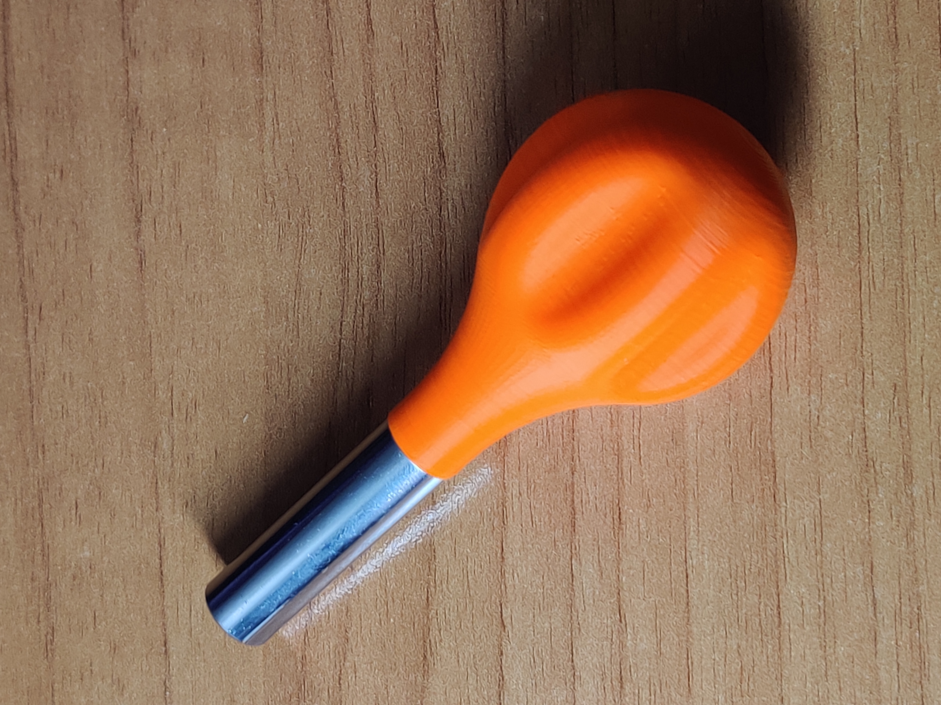 Short screwdriver handle for magnetic bit adapter