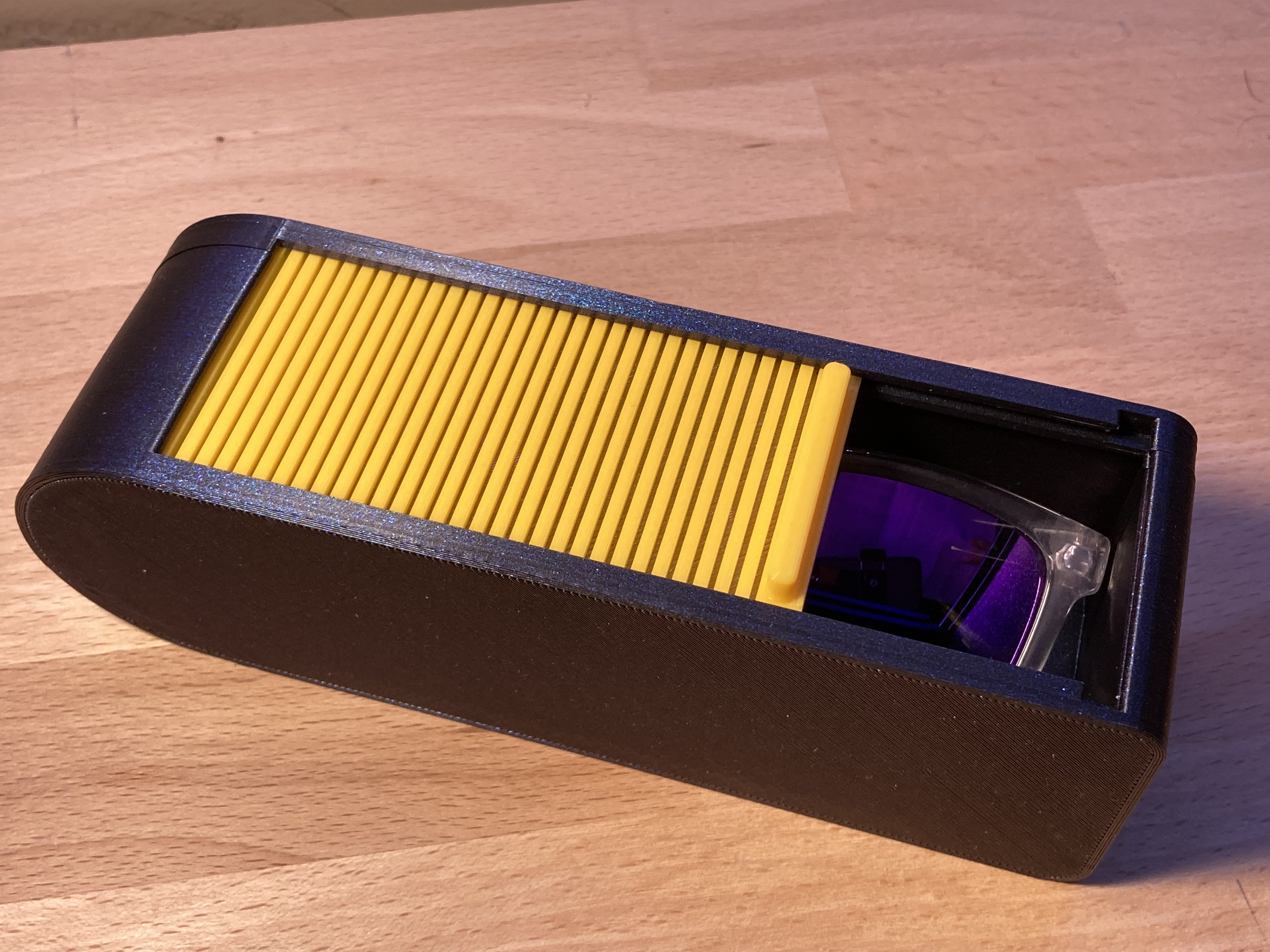 Miniatura 3 do modelo 3D Glasses case