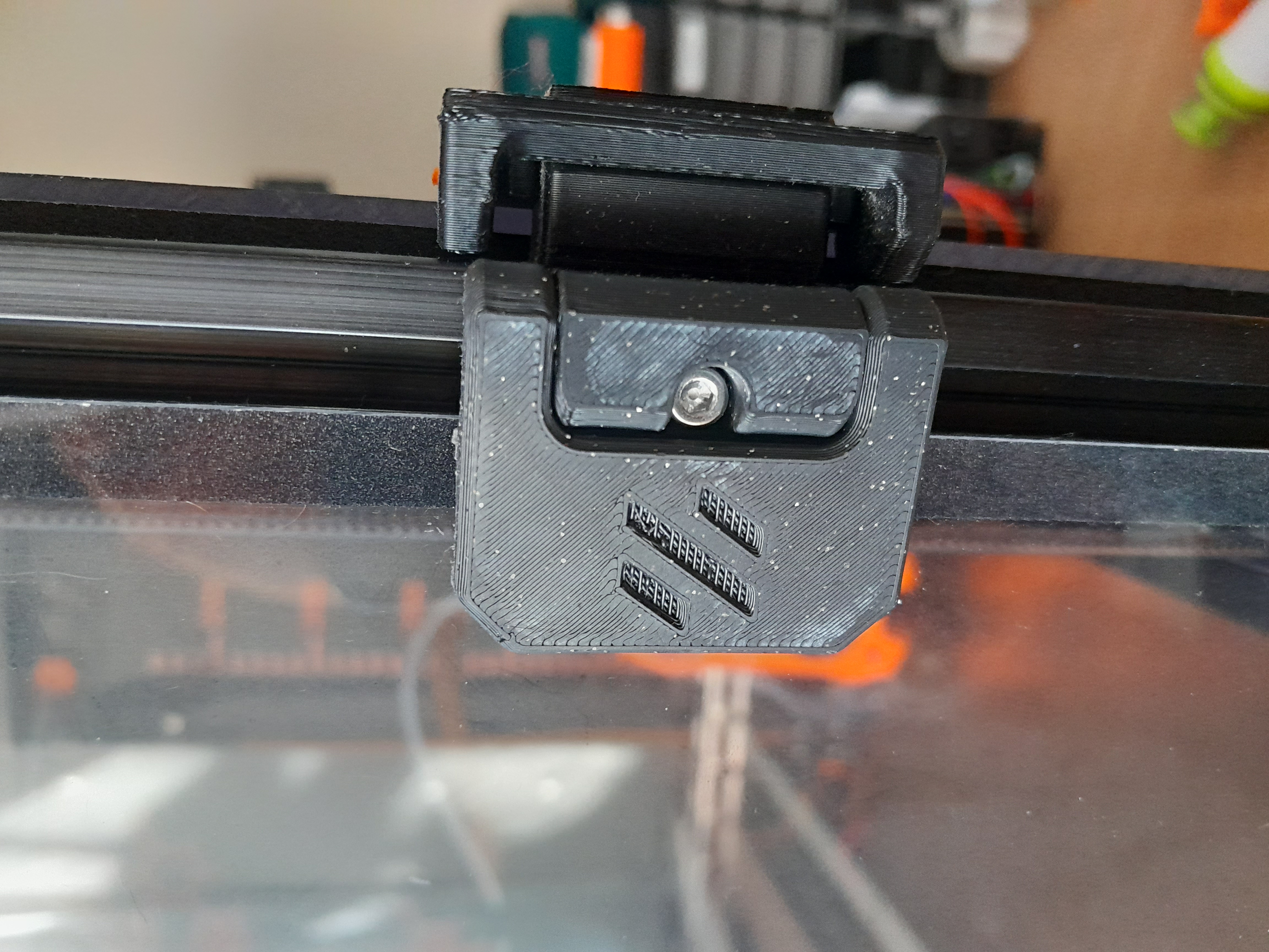 Magnetic door hinge for V2.4 remixed