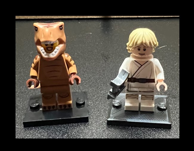 Lego figure online base