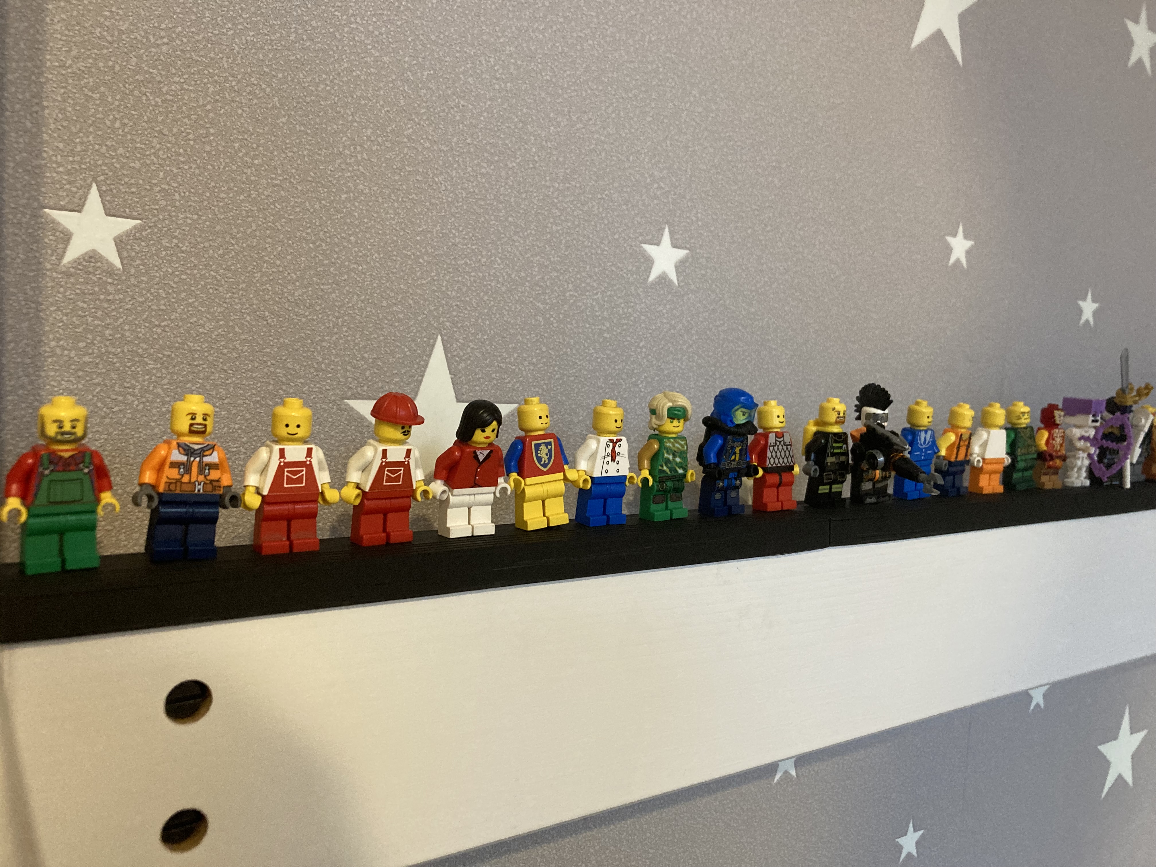 Lego figure mount ikea stora