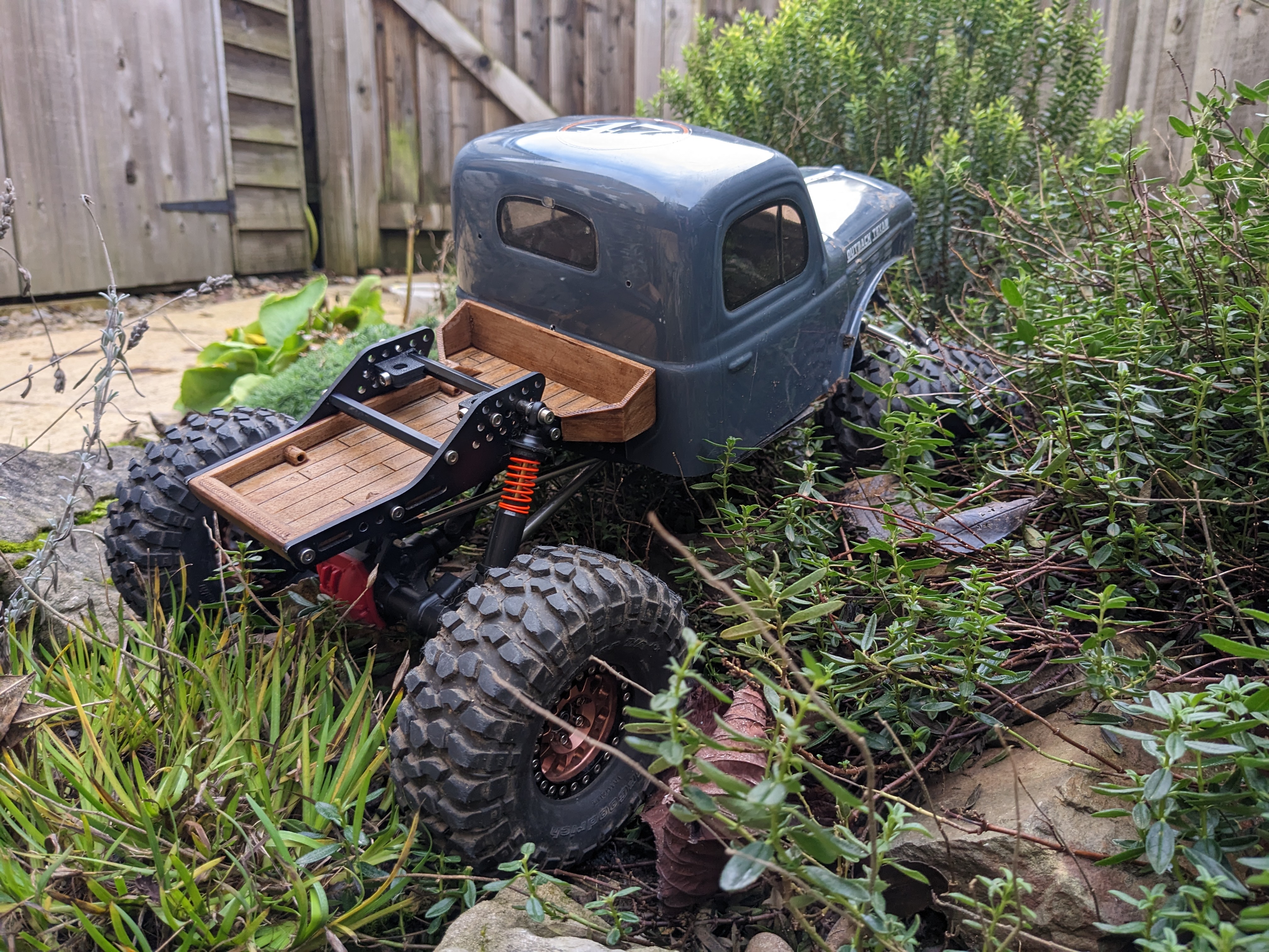 GroundFox Rear Bed