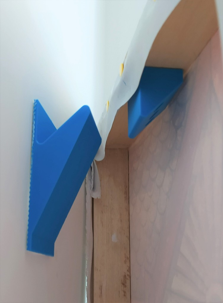 Attach for painting (Adhesive, no screw)
