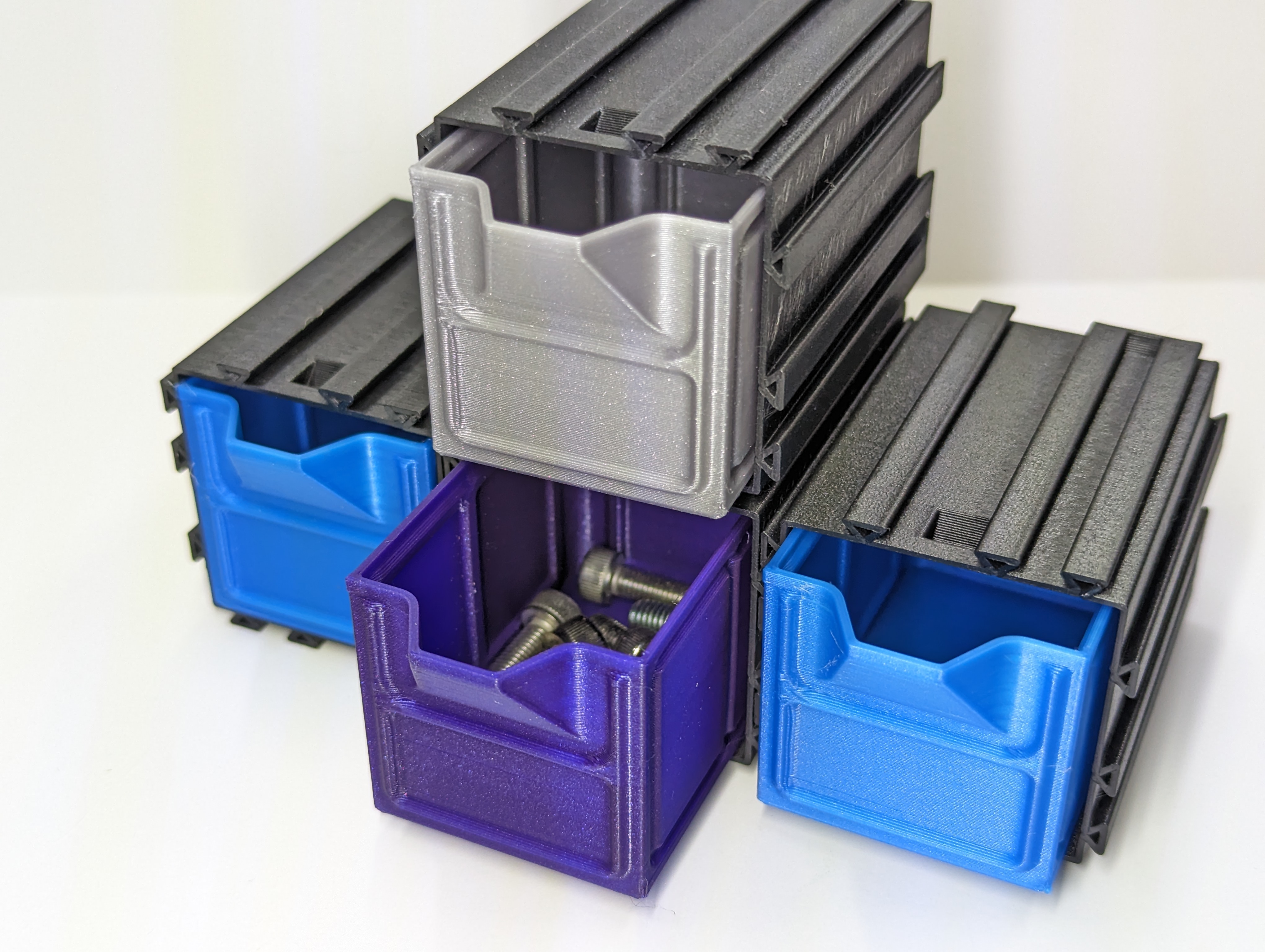 Interlocking Small Parts Storage System by JamesThePrinter