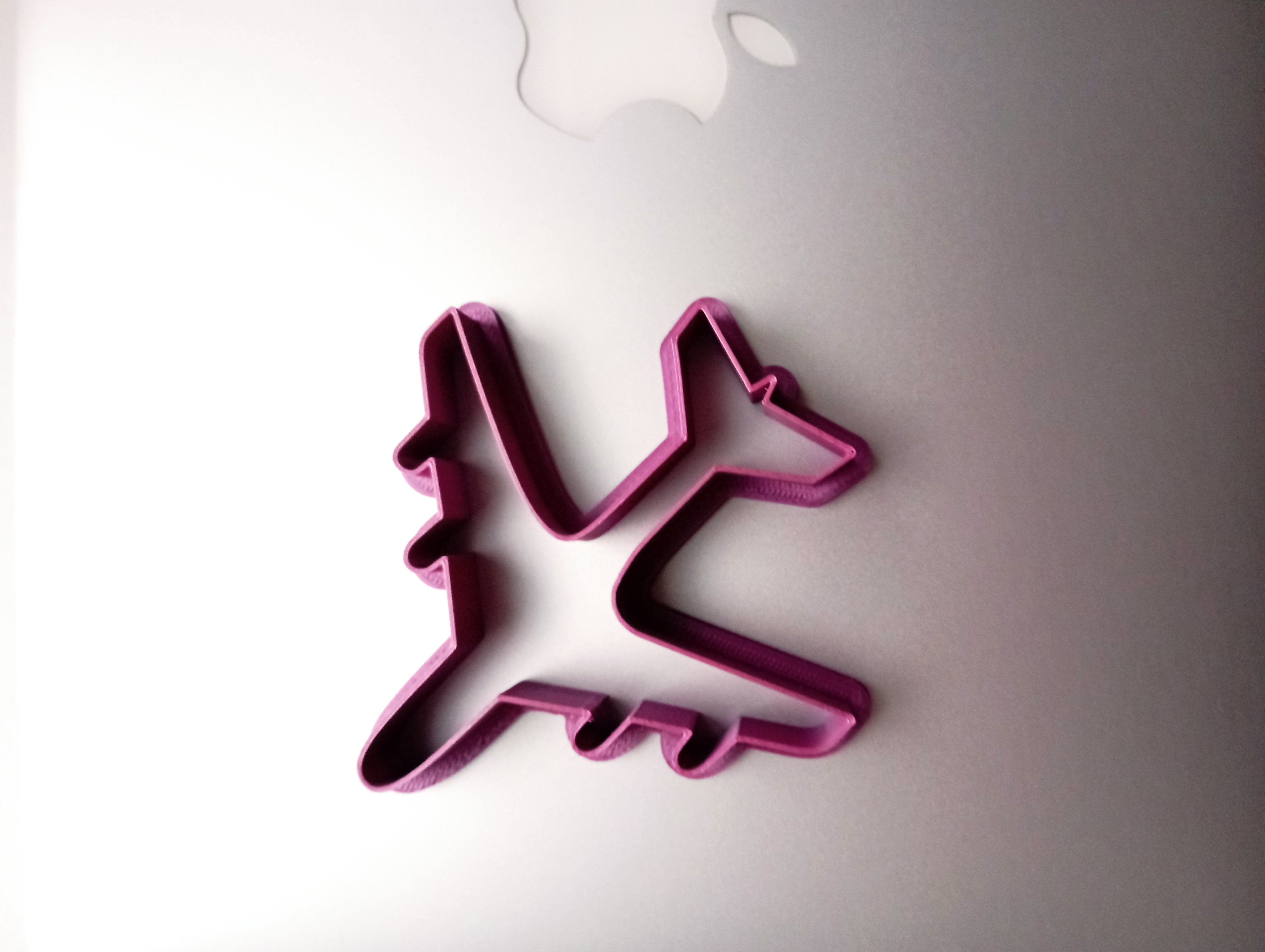 Airplane cookie cutter