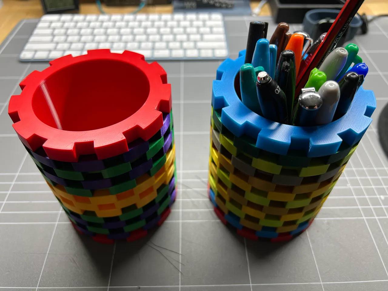 DIY LEGO Pencil Holder